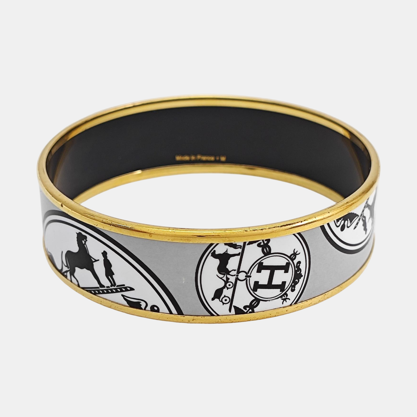 Email Metal Gold Bangle