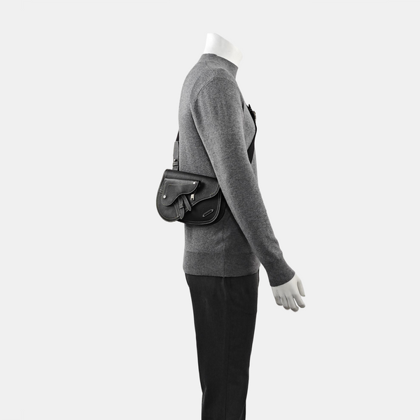 Saddle Medium Calfskin Black