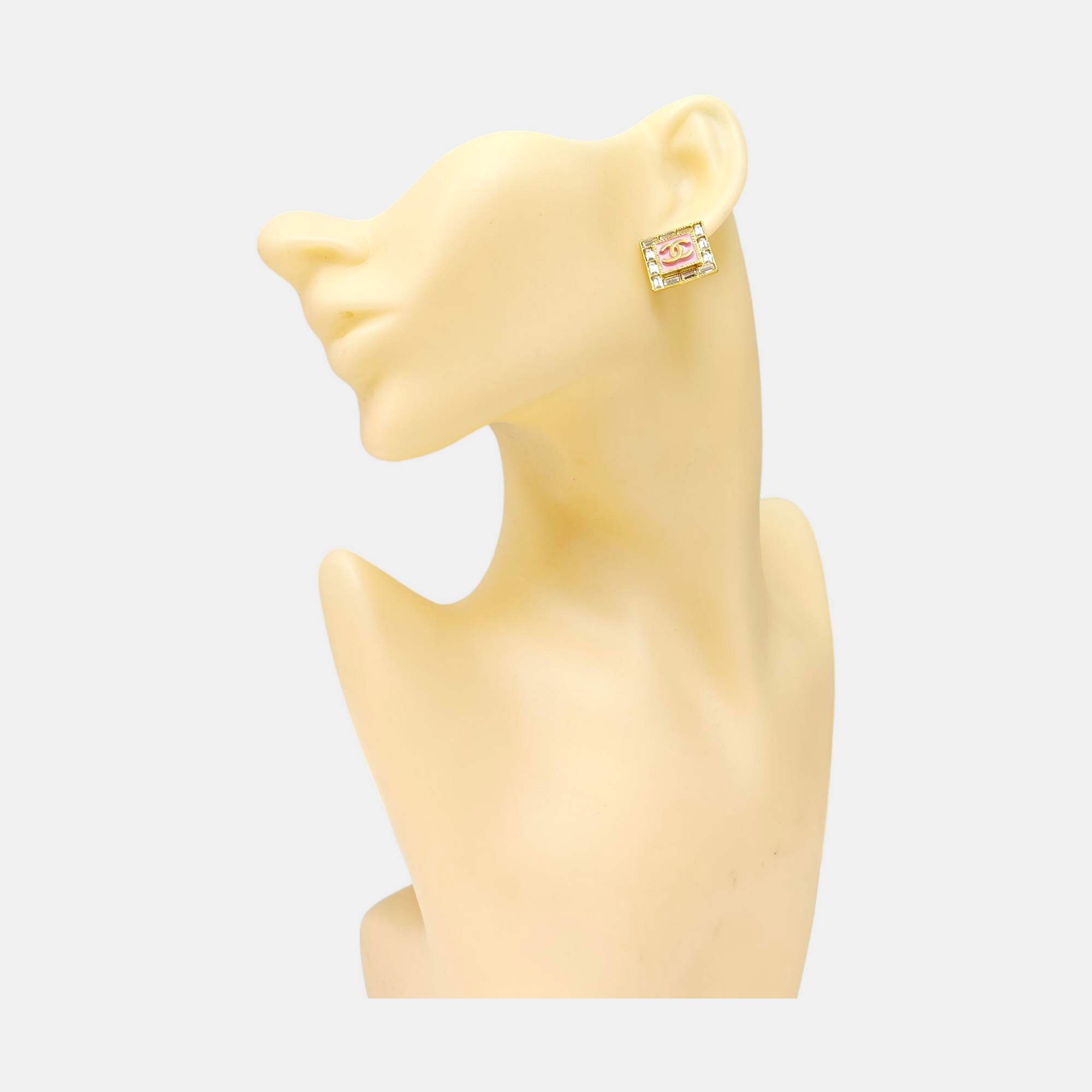 Metal Gold Stud Earrings