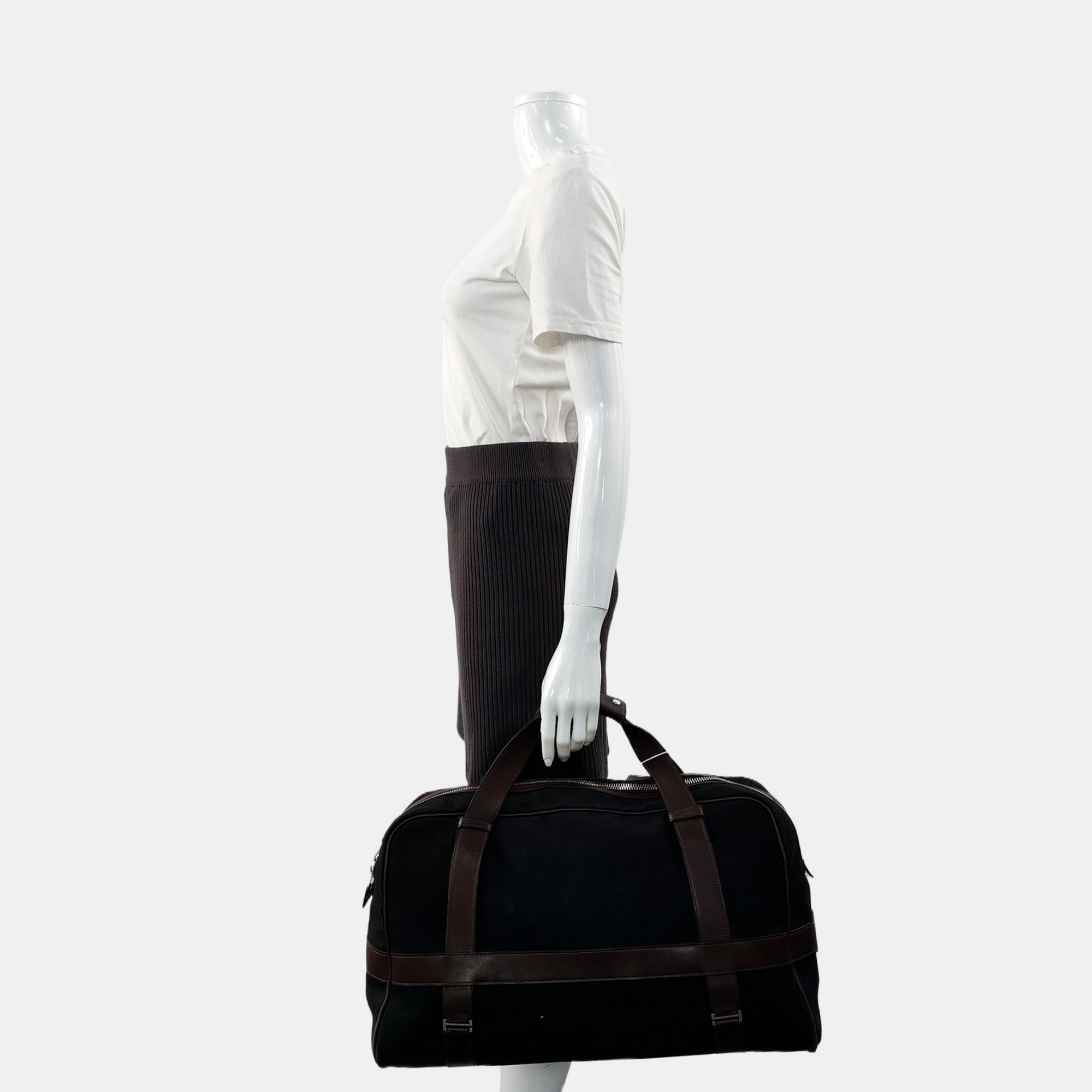 Arion Canvas Black