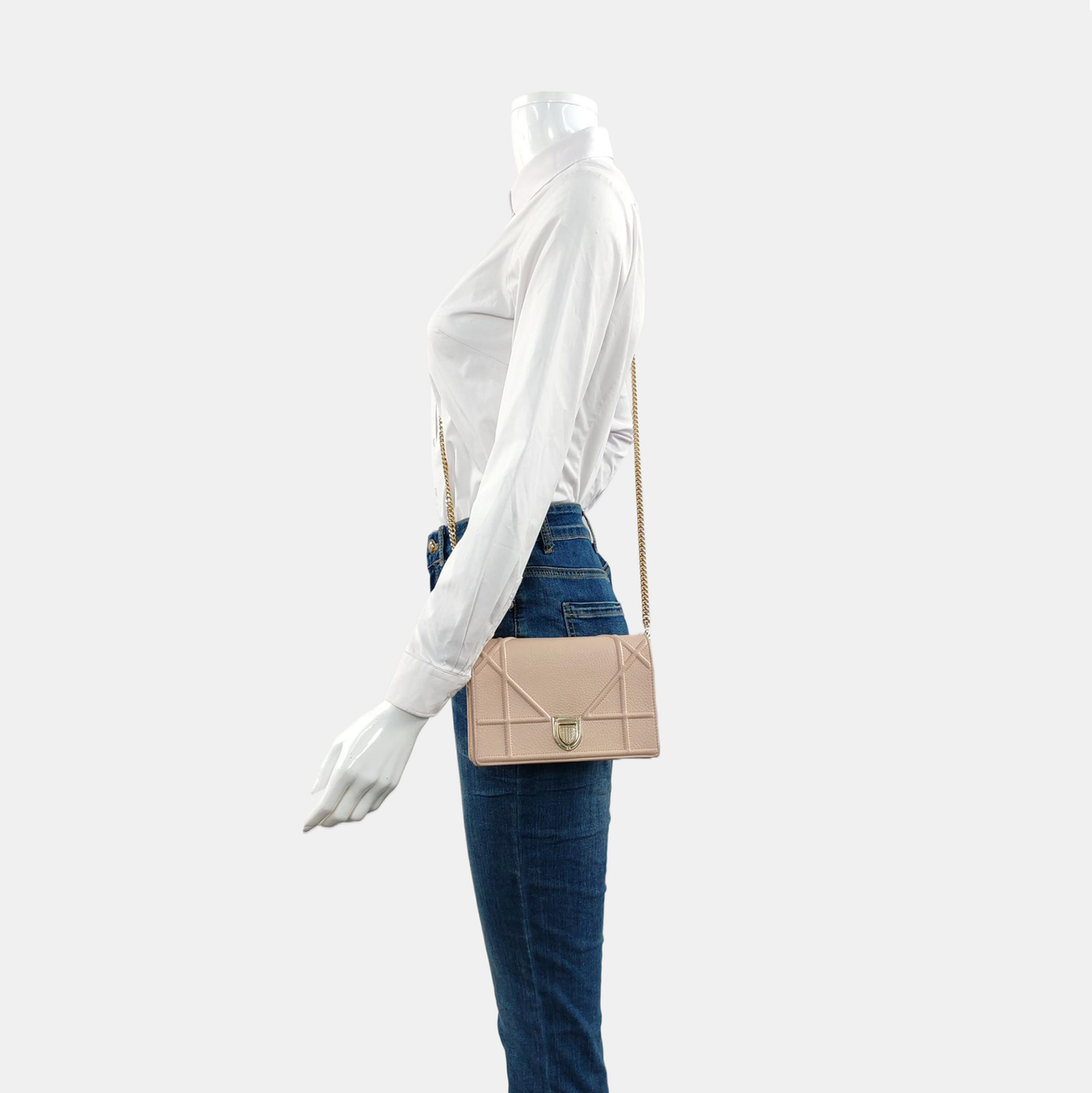 Authenticated pre-owned  Diorama Cannage Calfskin Pink - Crossbody Bag at Looply