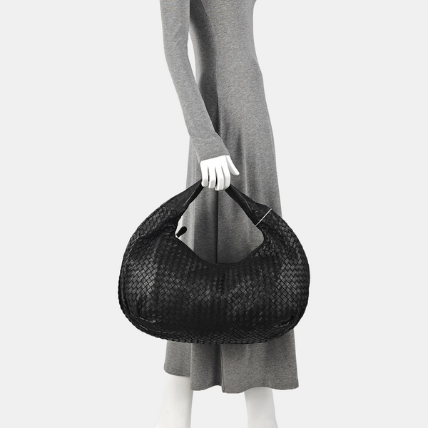 Veneta Calfskin Black