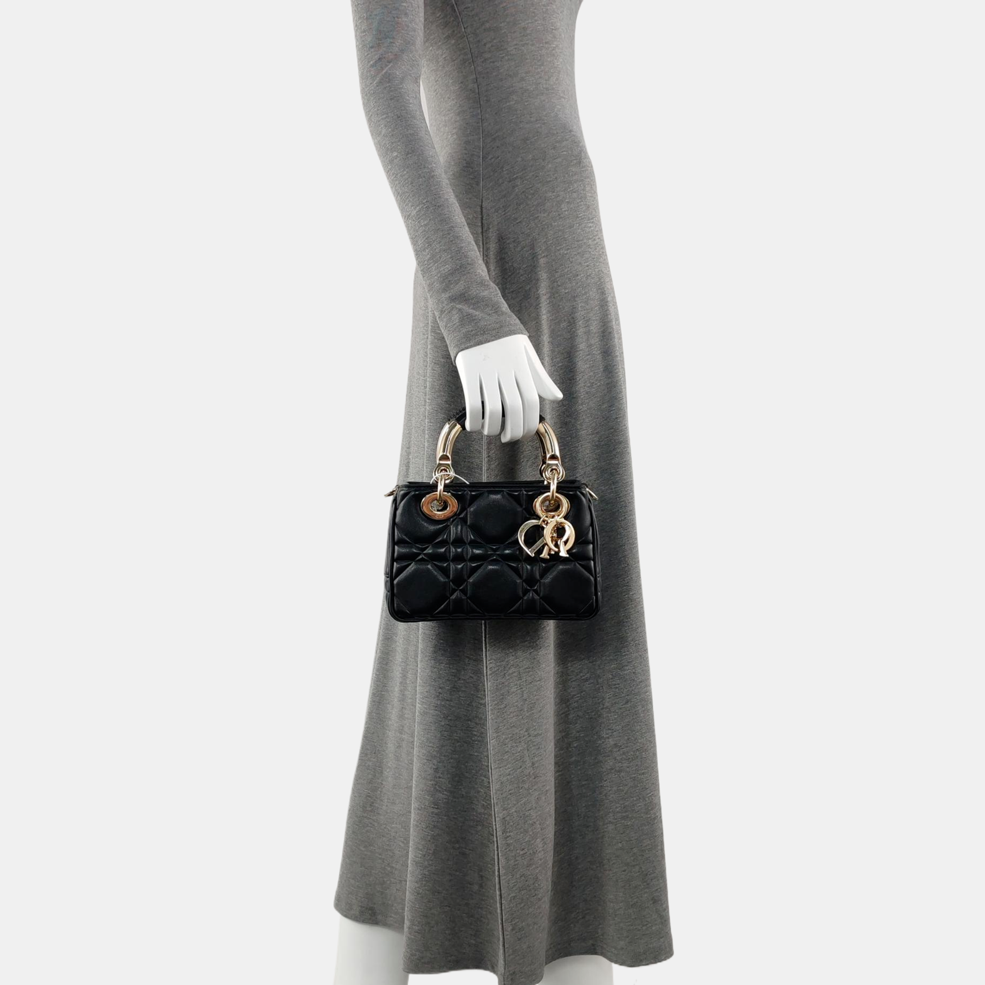 Lady 95.22 Cannage Calfskin Black