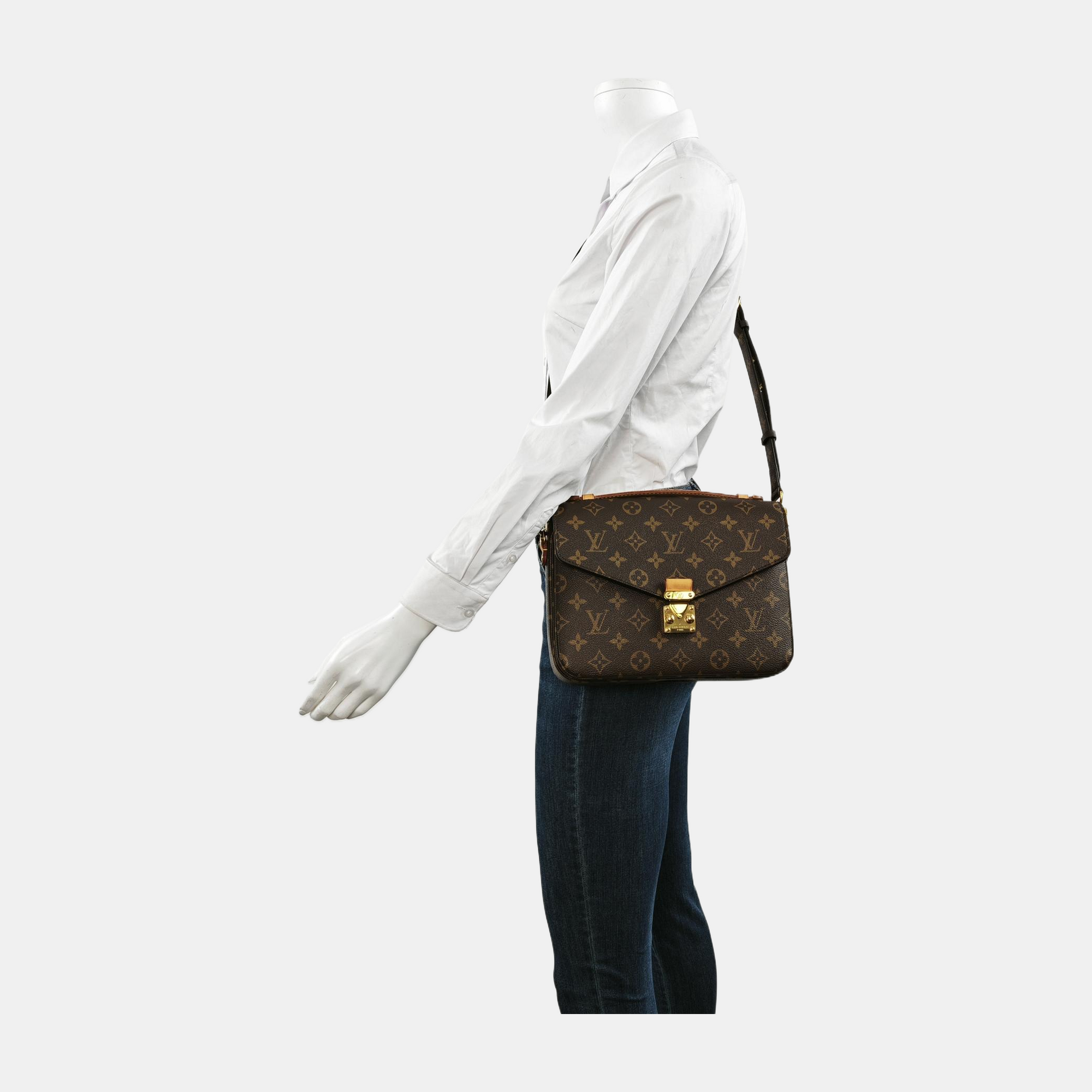 MÉTIS MM Monogram Coated Canvas Brown