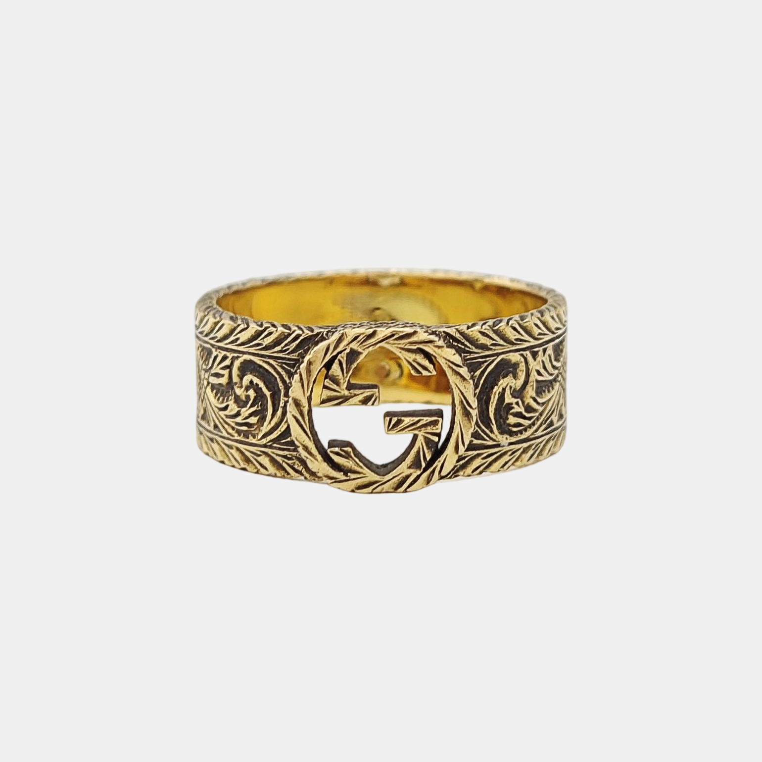 18k Gold Ring HK 17