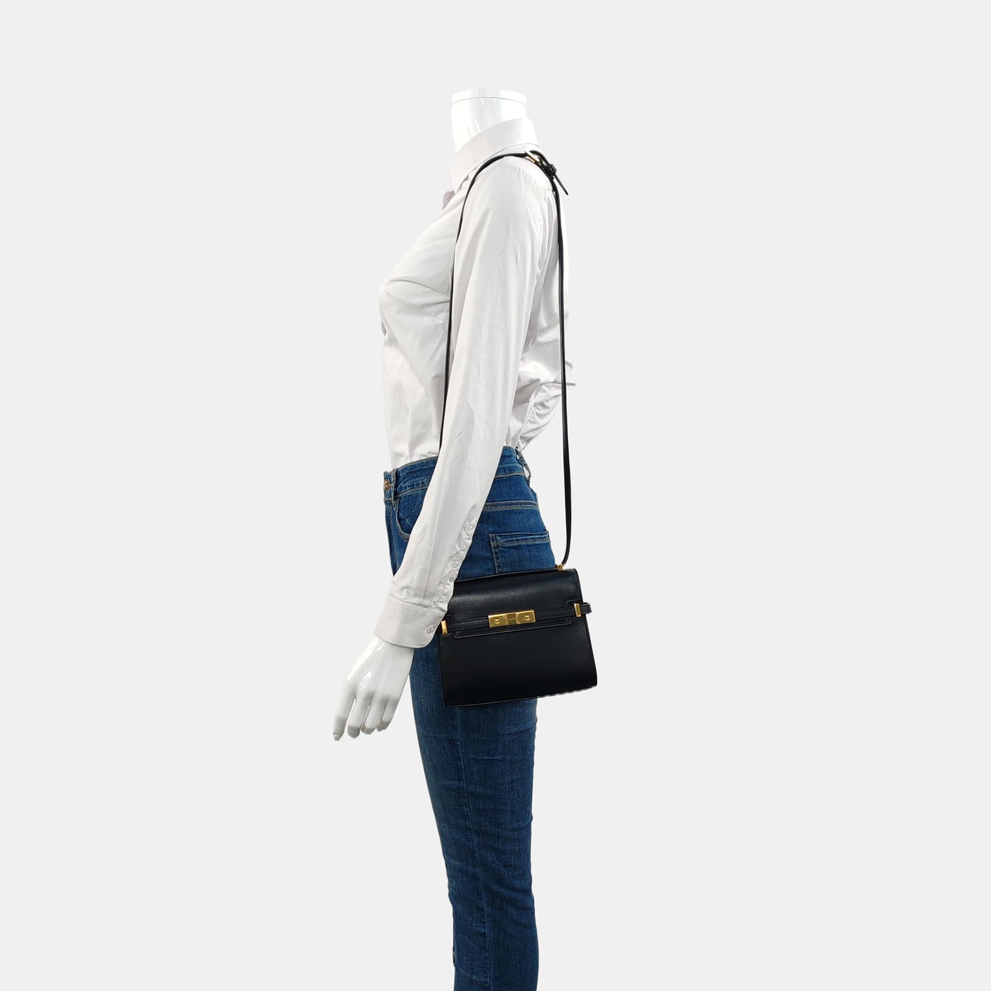 Authenticated pre-owned  MANHATTAN Mini Calfskin Black - Shoulder Bag at Looply