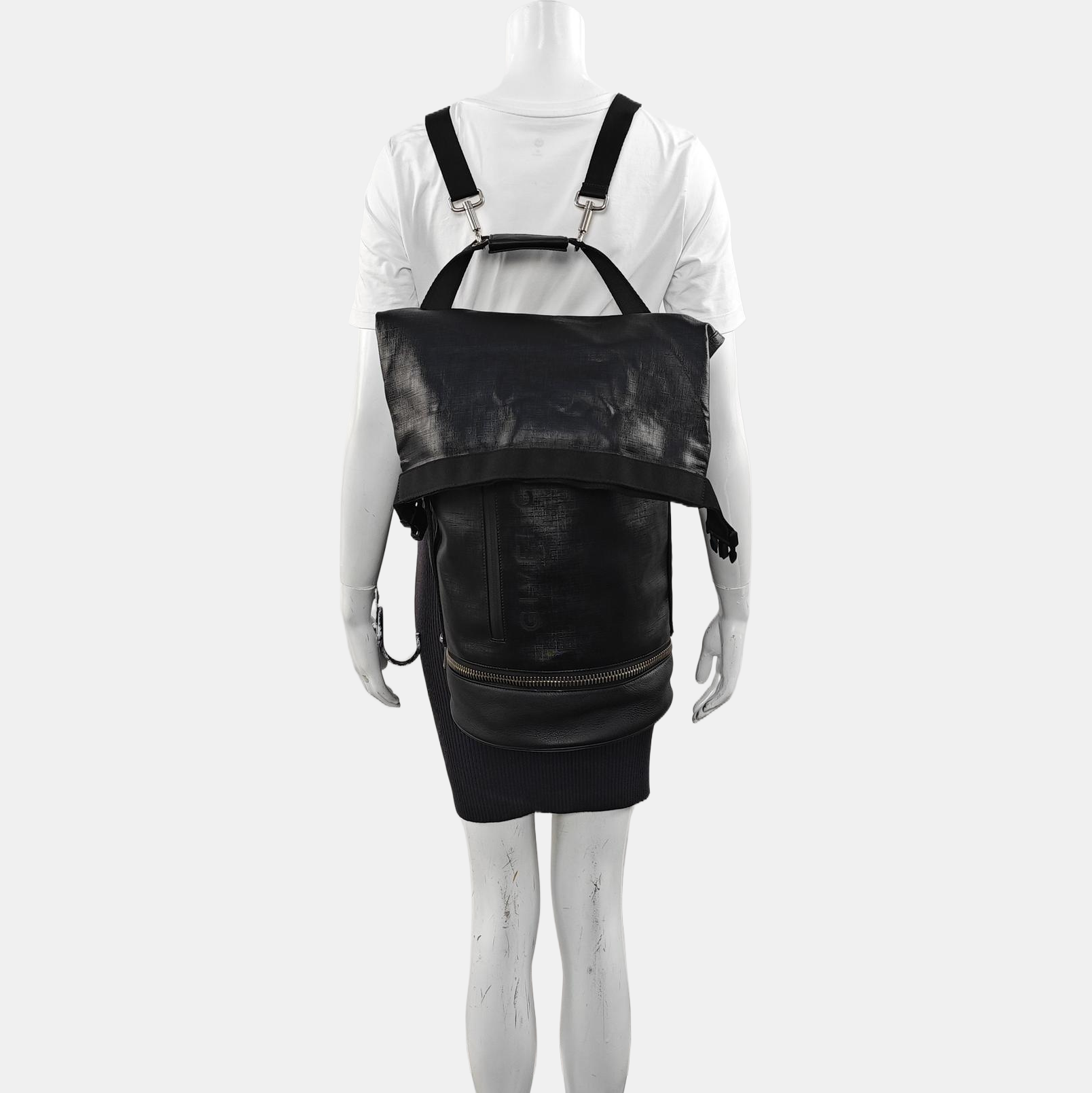 Coated Canvas Black