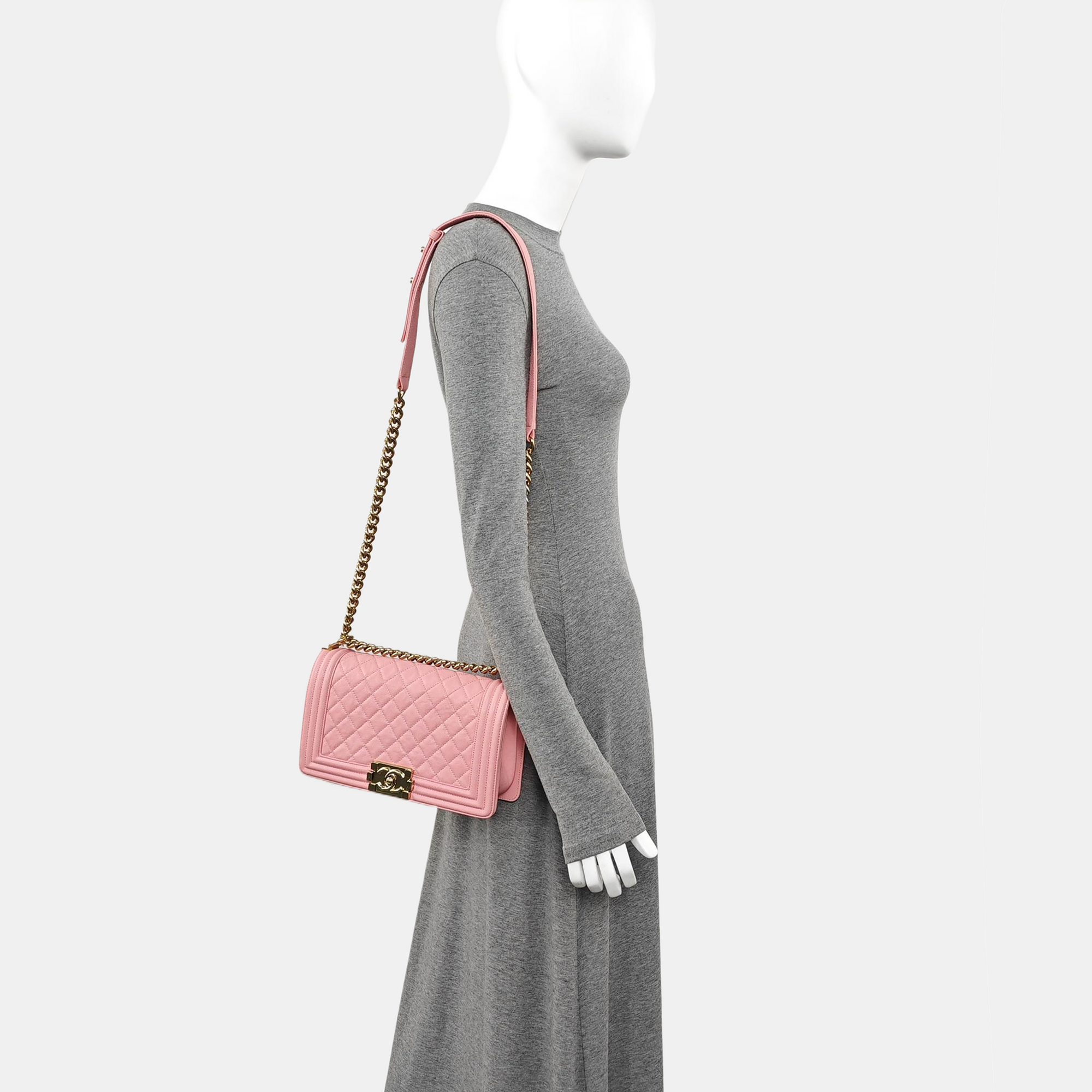 BOY CHANEL Medium Quilted Grained Calfskin Pink