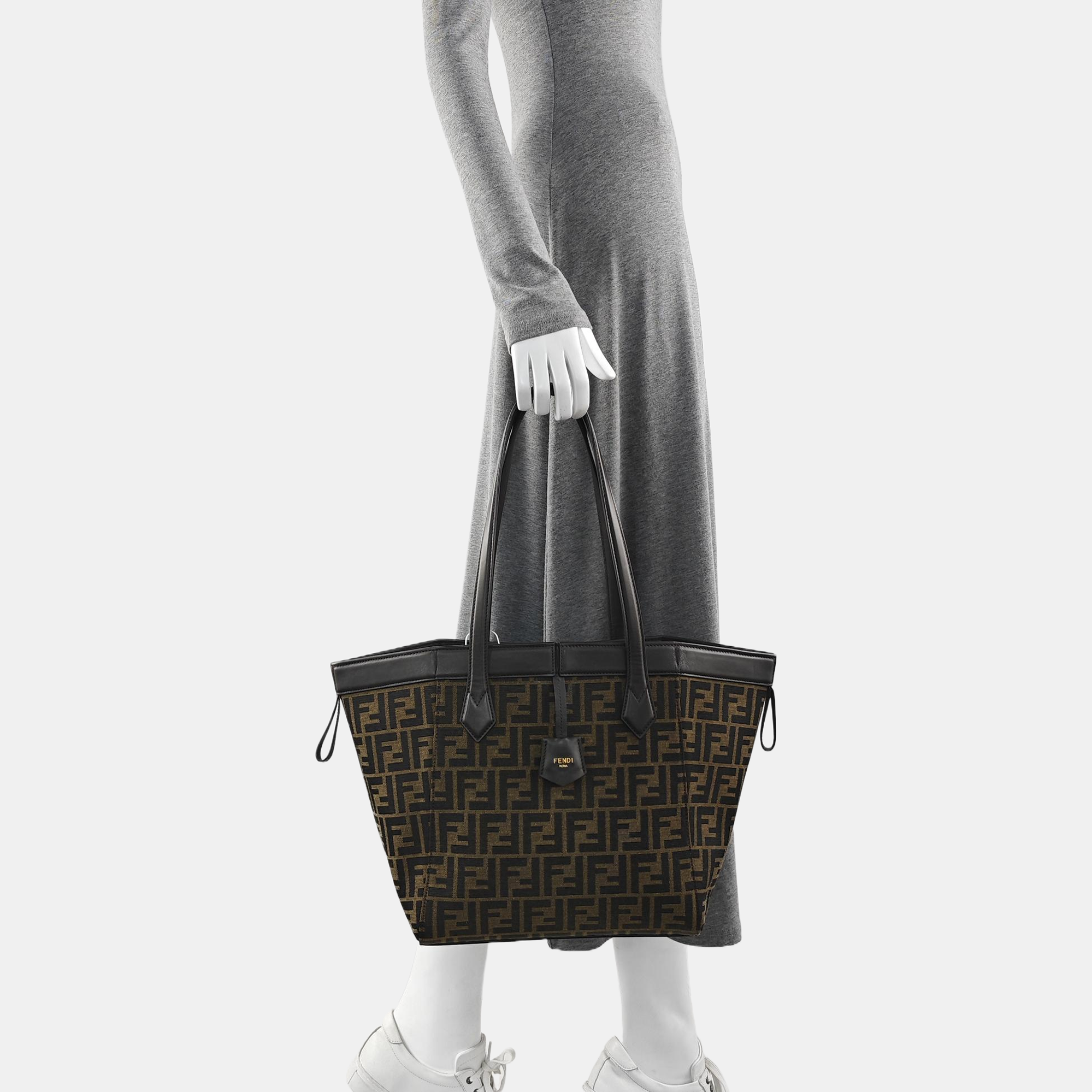 Canvas Shoulder Bag Brown