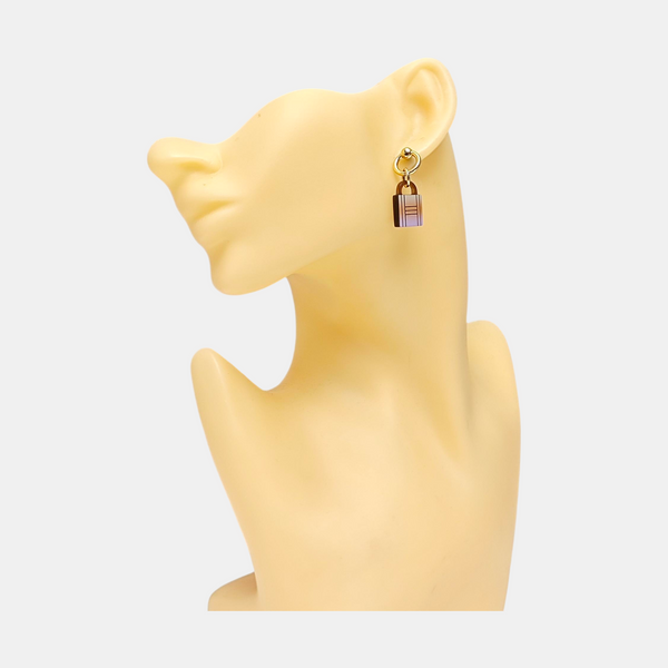 Amulette Maroquinier Metal Gold Earrings