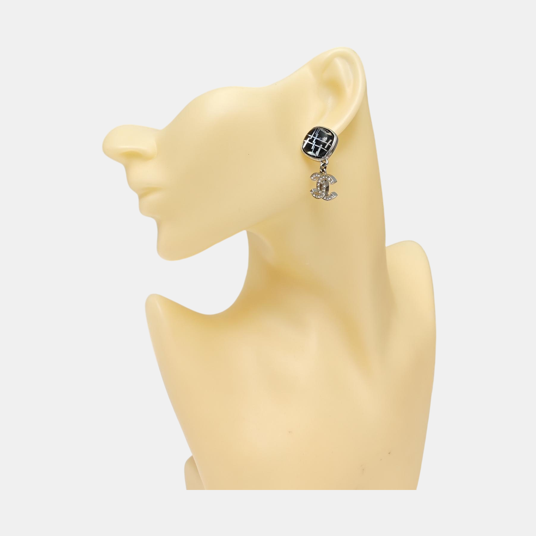 Metal Black Stud Earrings
