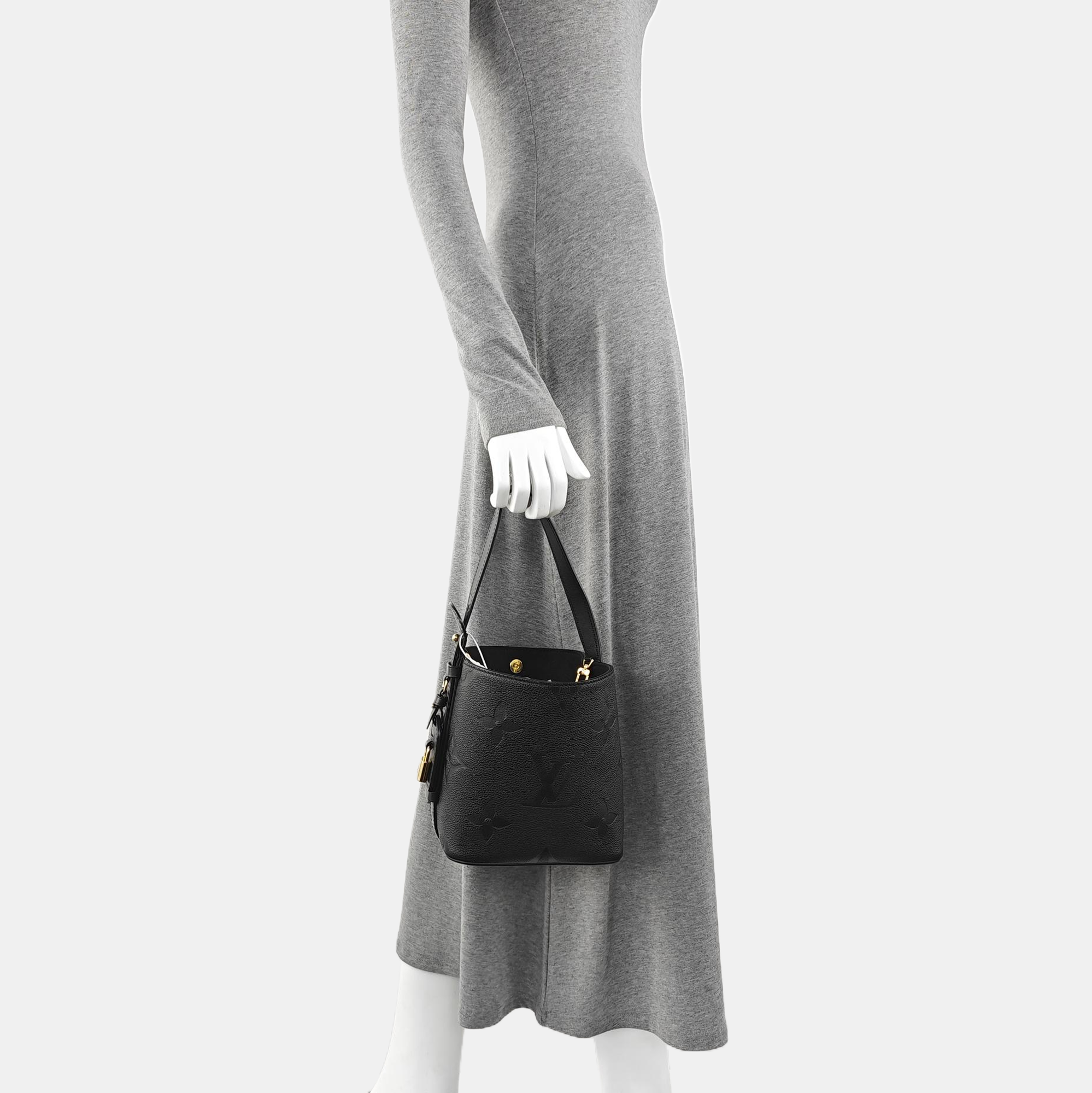 ALL IN Calfskin Black