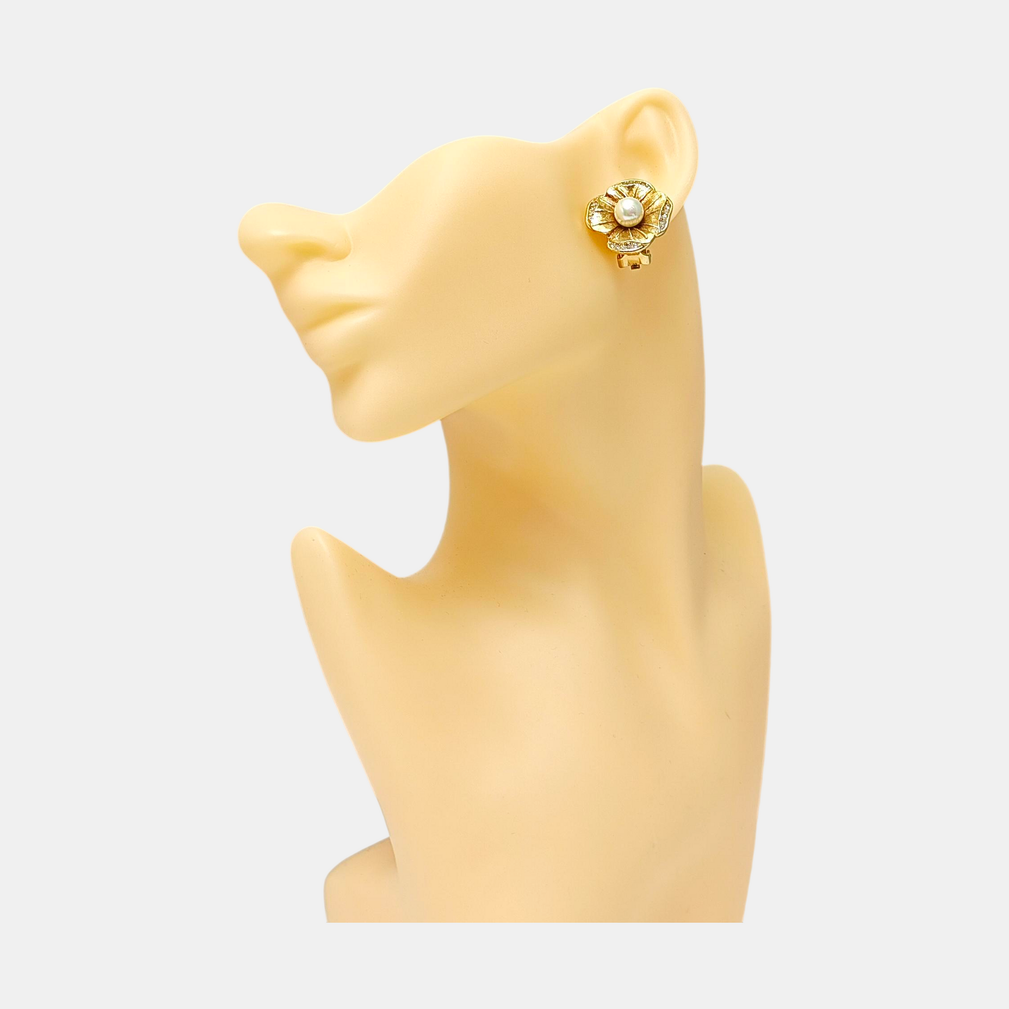 Metal Gold Clip On Earrings