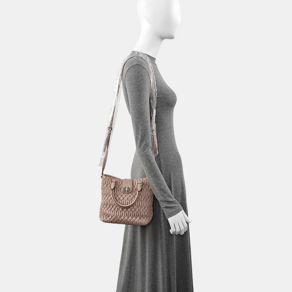 Miu Coffer Quilted Lambskin Pink