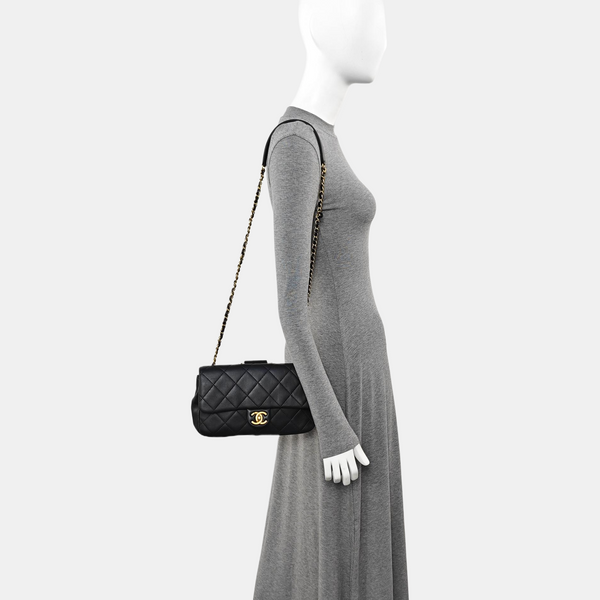 IN THE LOOP Quilted Lambskin Black