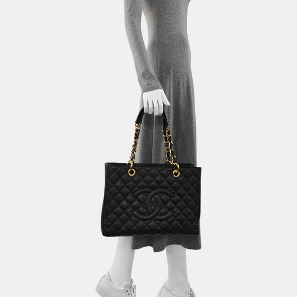 CHANEL GST Large Quilted Grained Calfskin Black