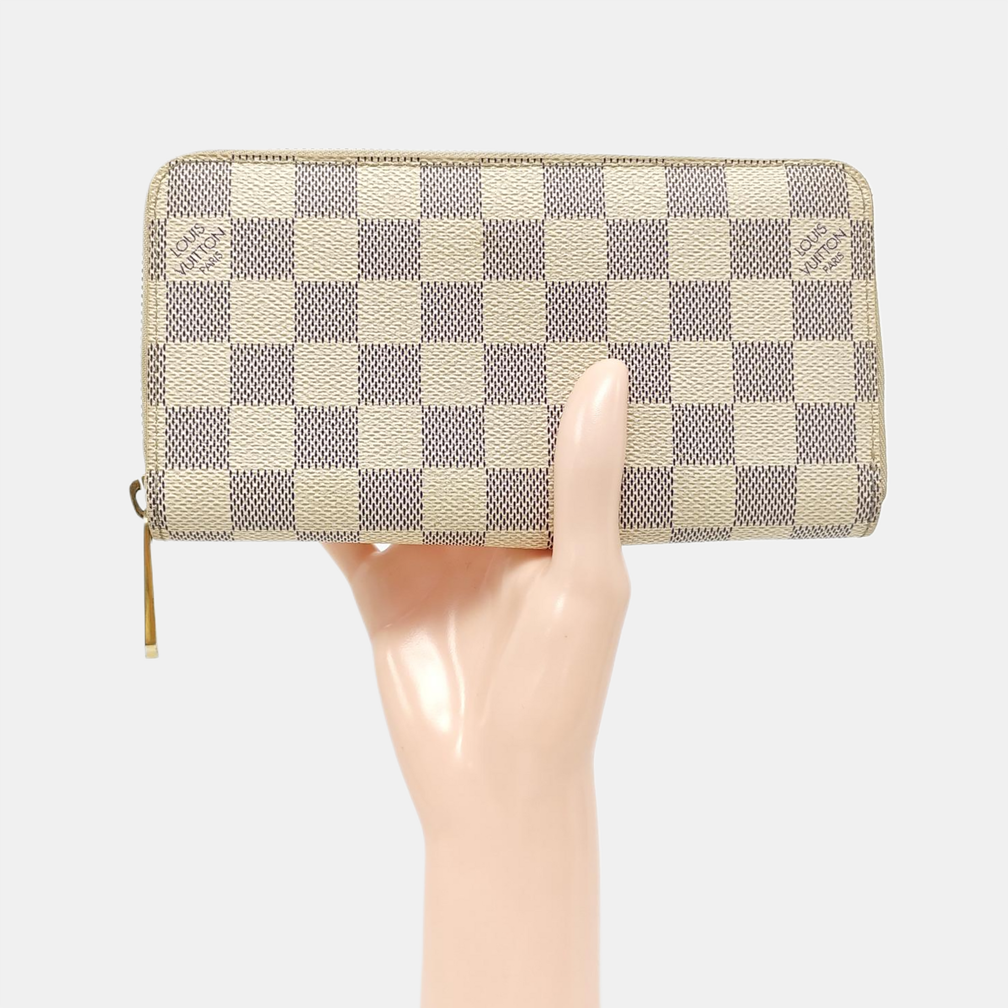 ZIPPY Damier Azur Coated Canvas White Wallet