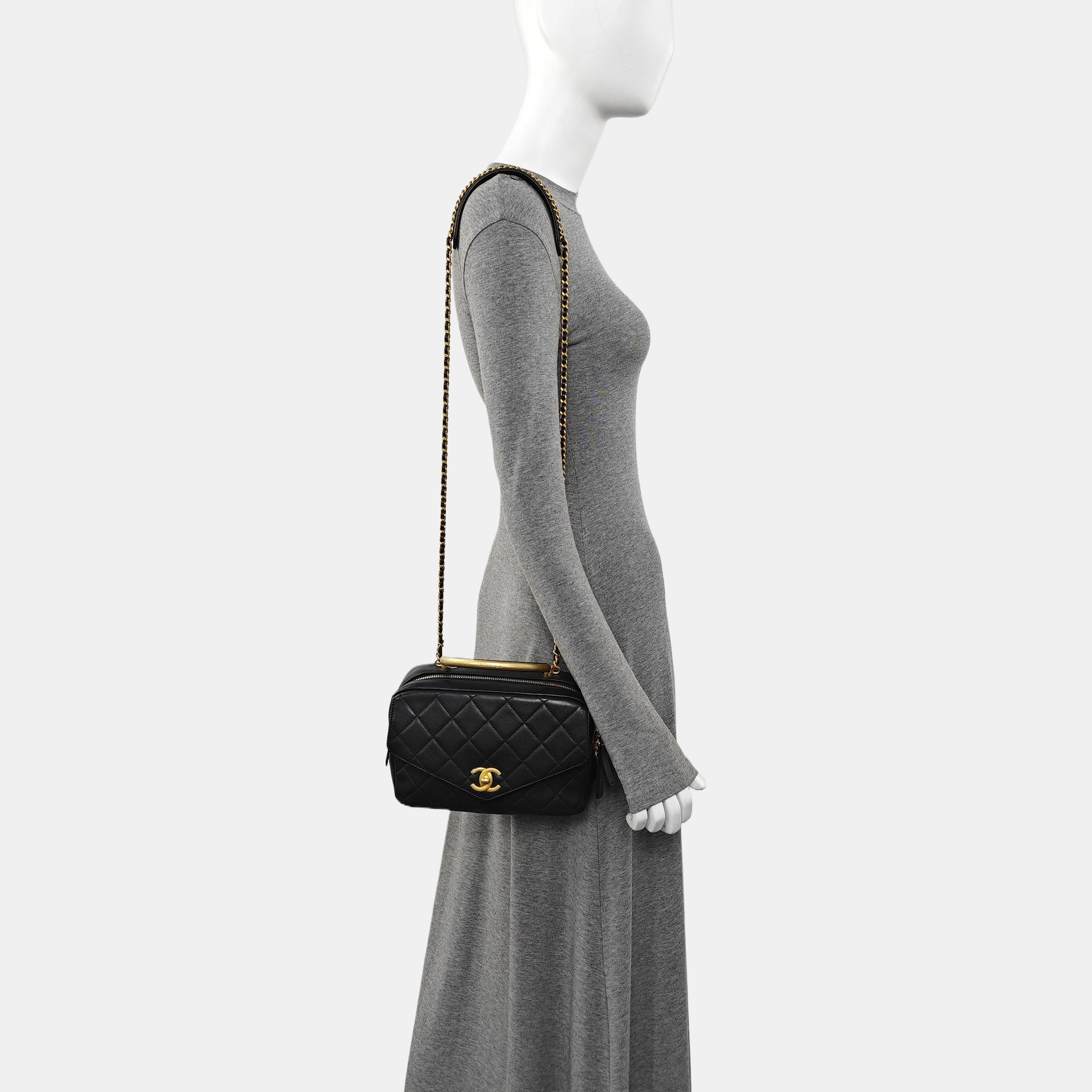 Quilted Calfskin Shoulder Bag Black