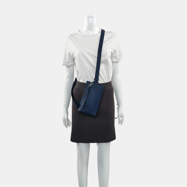 T Pouch Calfskin Blue