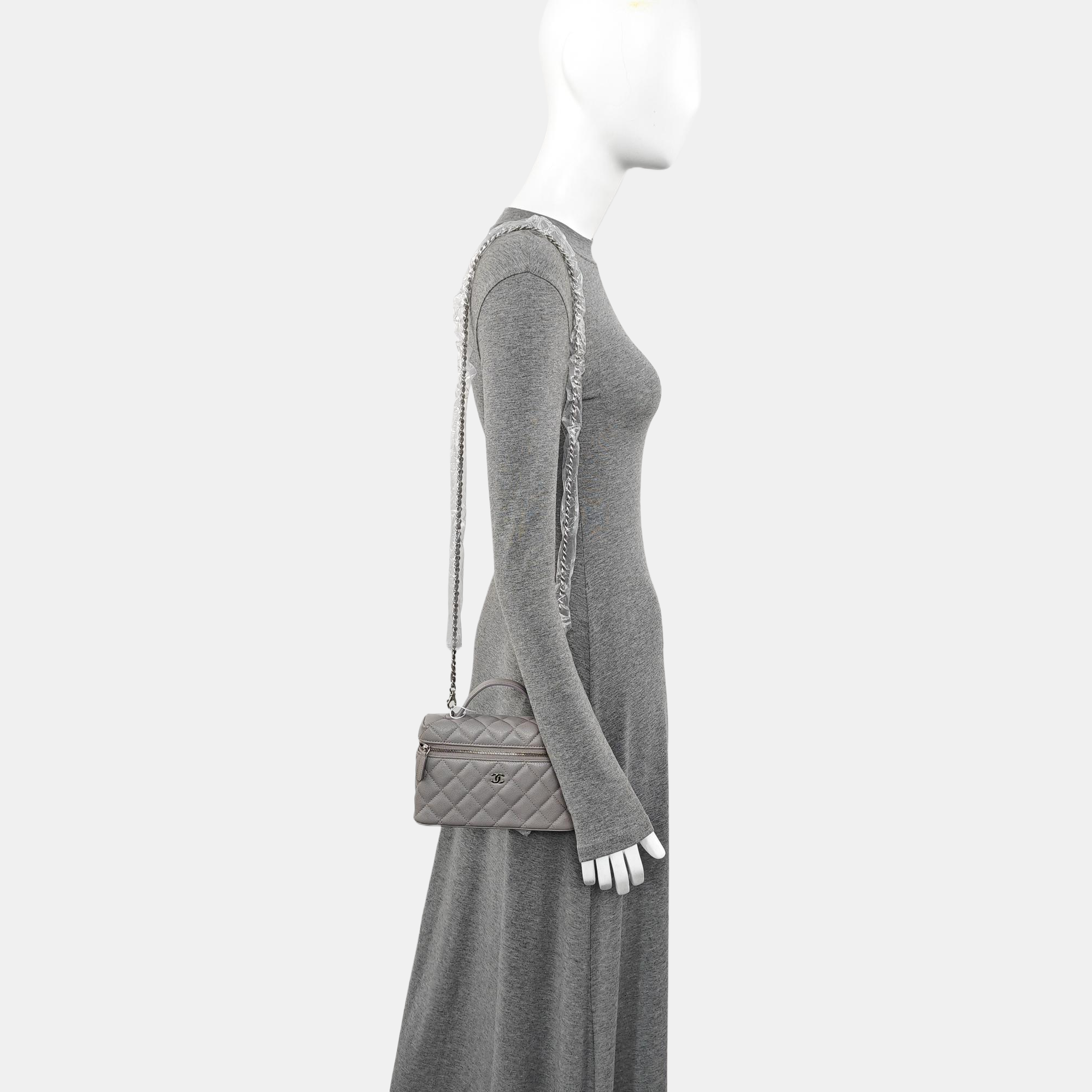VANITY CASE Quilted Grained Calfskin Gray