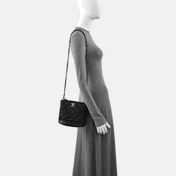 Quilted Grained Calfskin Shoulder Bag Black