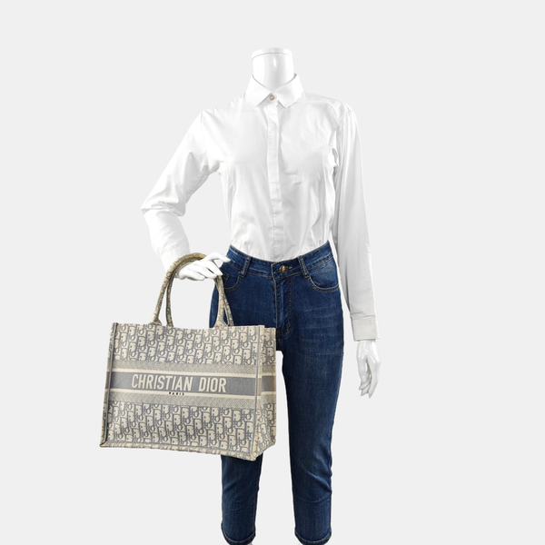 Authenticated pre-owned  Book Tote Medium Oblique Canvas Gray - Tote Bag at Looply