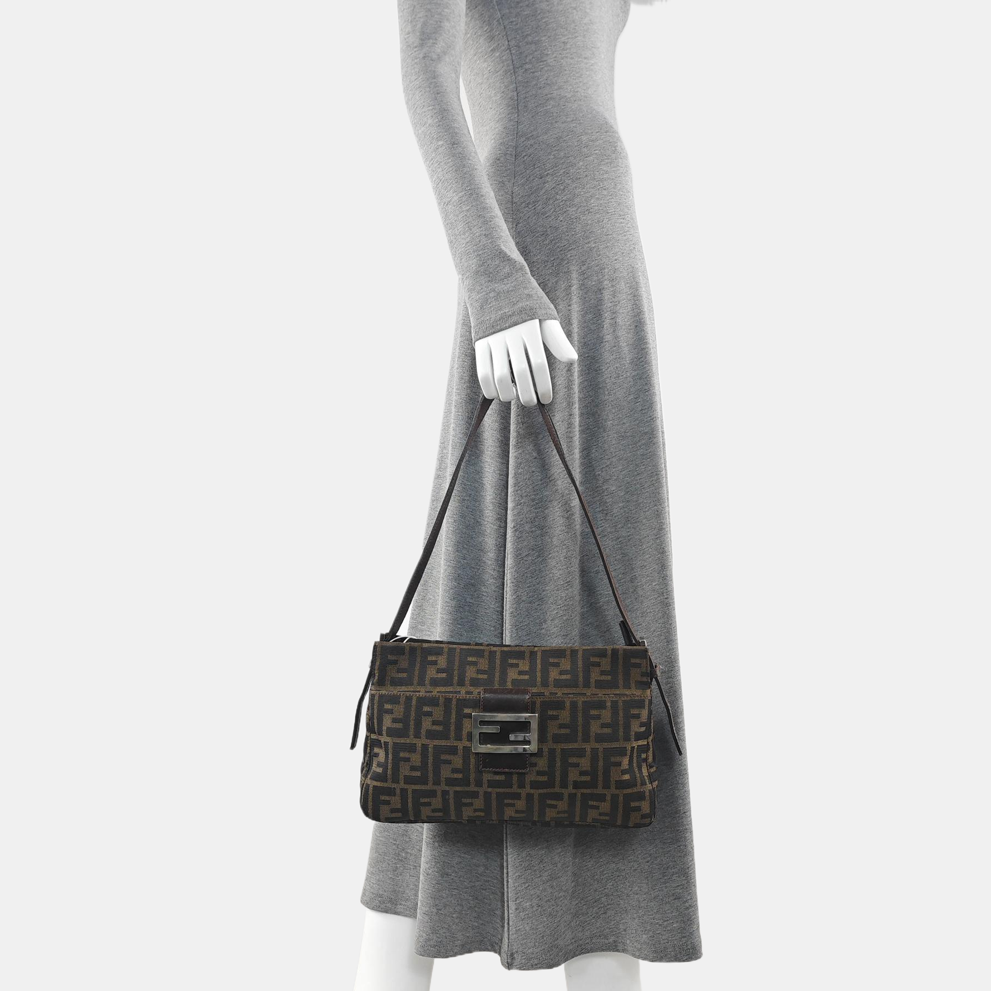 Baguette Medium Canvas Brown