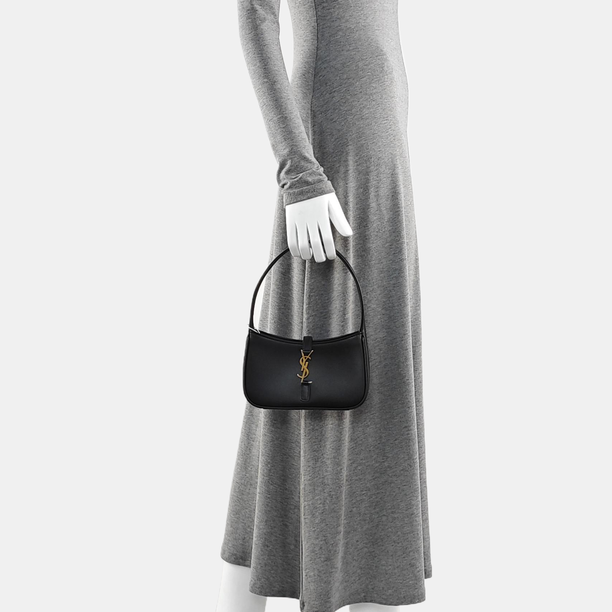 LE 5 À 7 Mini Calfskin Black