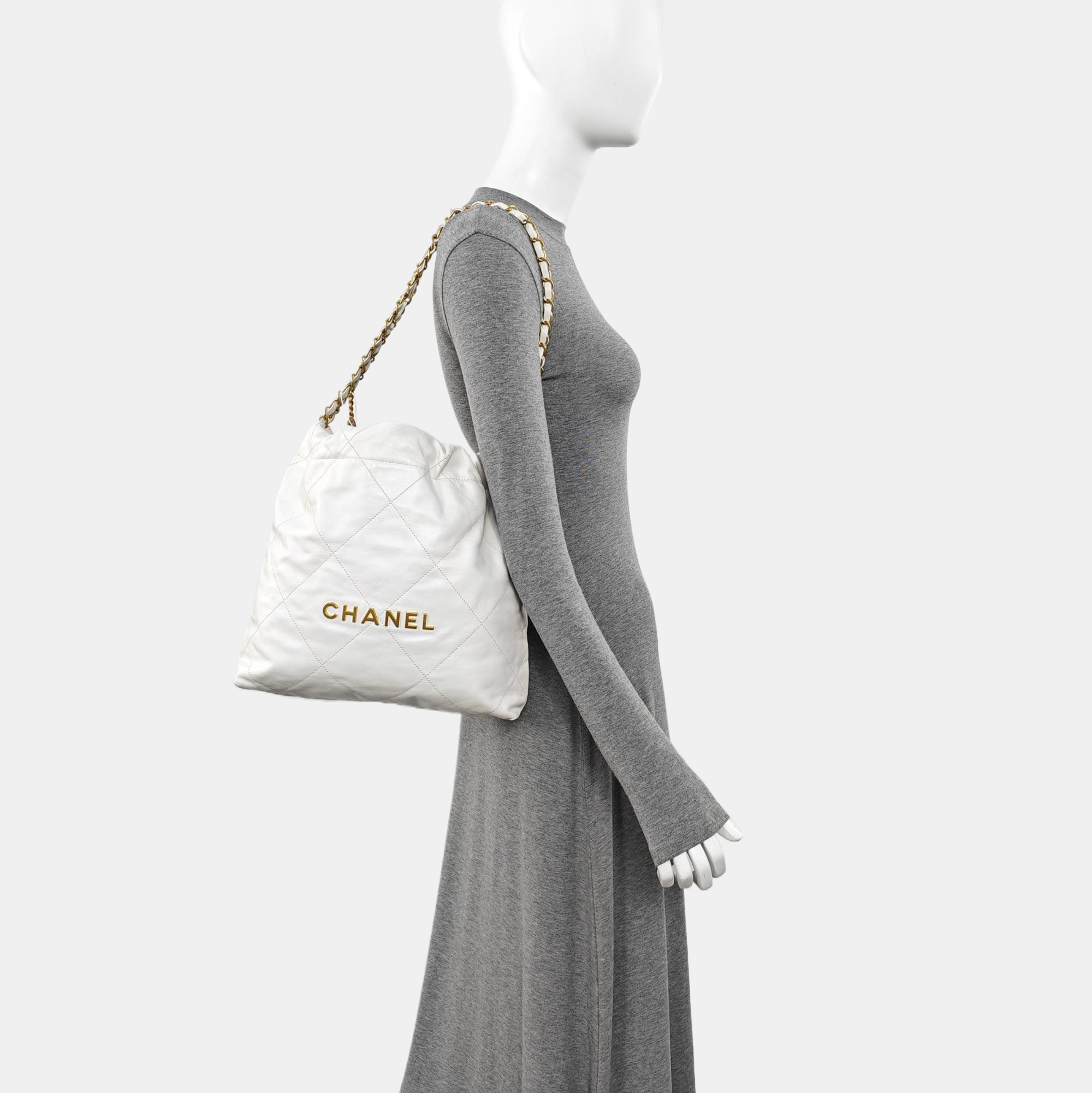CHANEL 22 Small Quilted Calfskin White