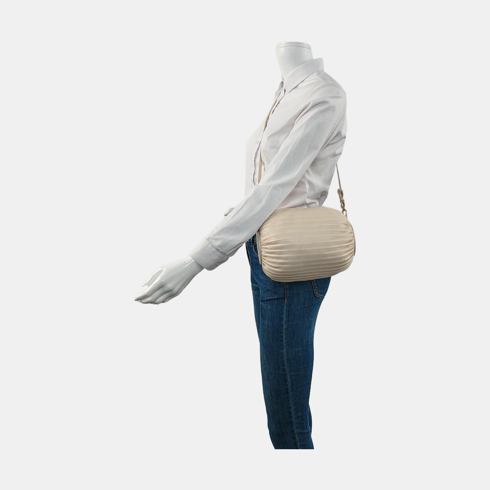 Nest Backet Calfskin White