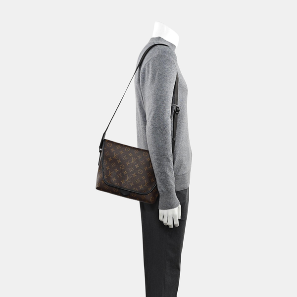 MAGNETIC Monogram Coated Canvas Brown