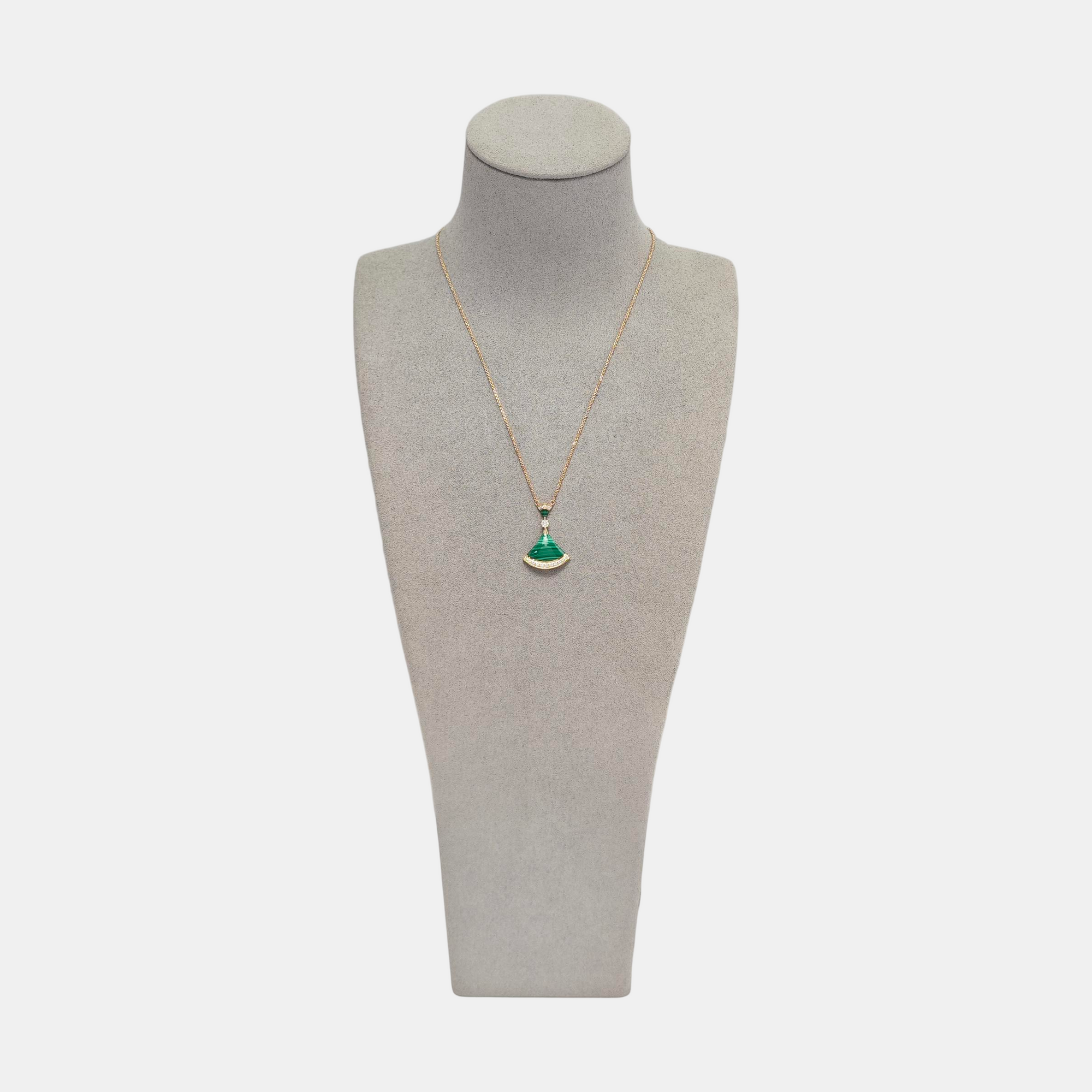 DIVAS' DREAM 18k Rose Gold Green Necklace