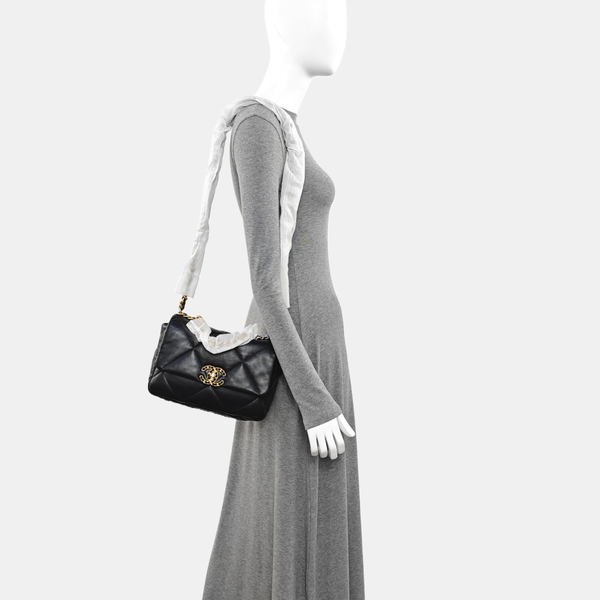 CHANEL 19 Small Quilted Lambskin Black