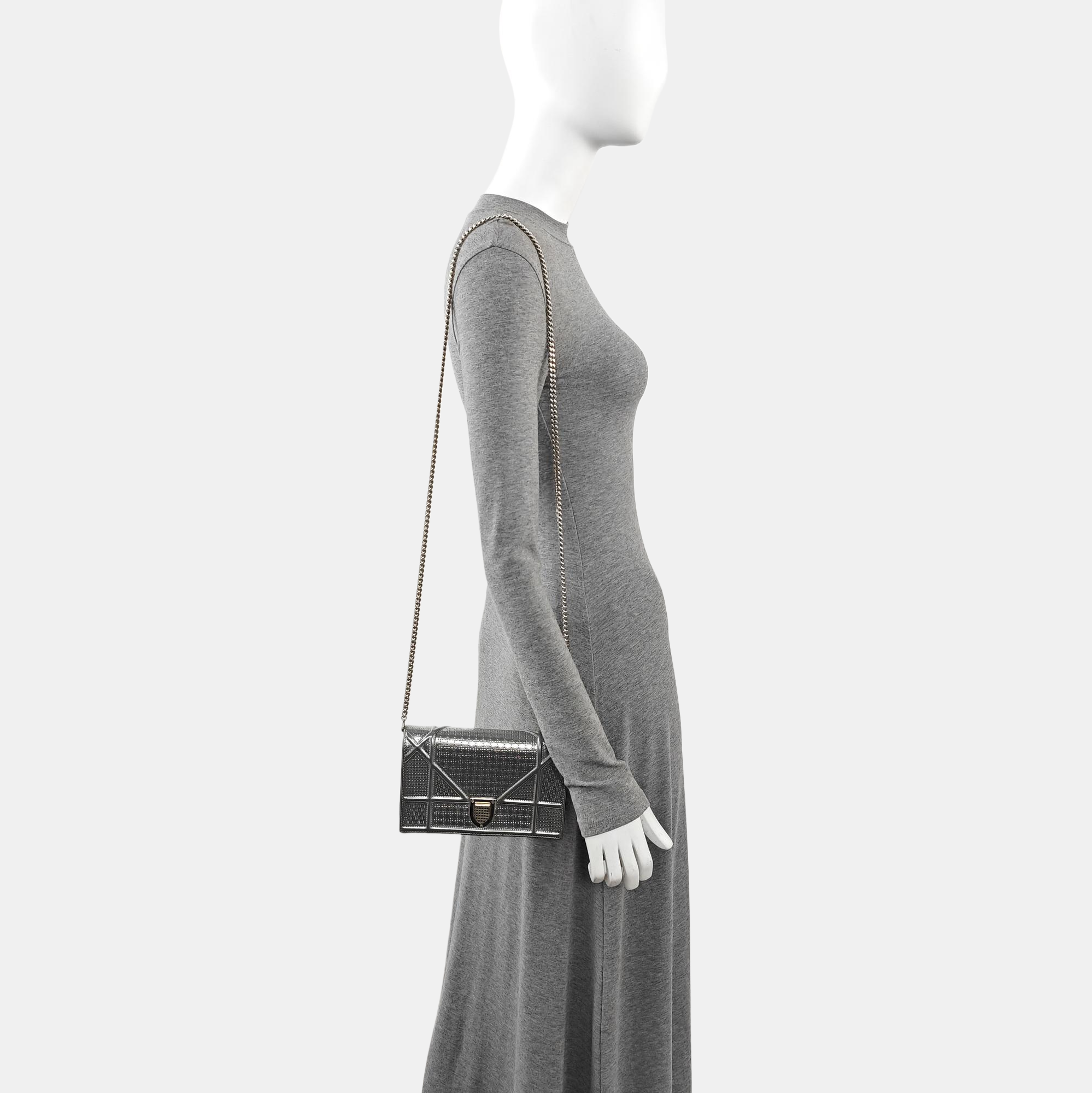 Diorama Cannage Calfskin Silver