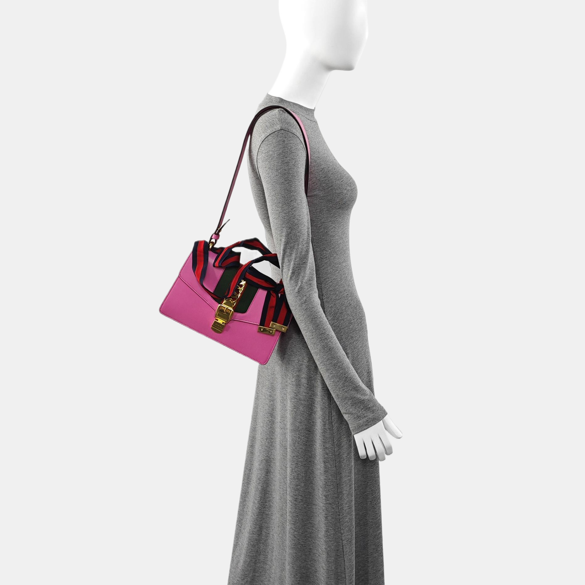 Authenticated pre-owned  Sylvie Small Calfskin Pink - Shoulder Bag at Looply