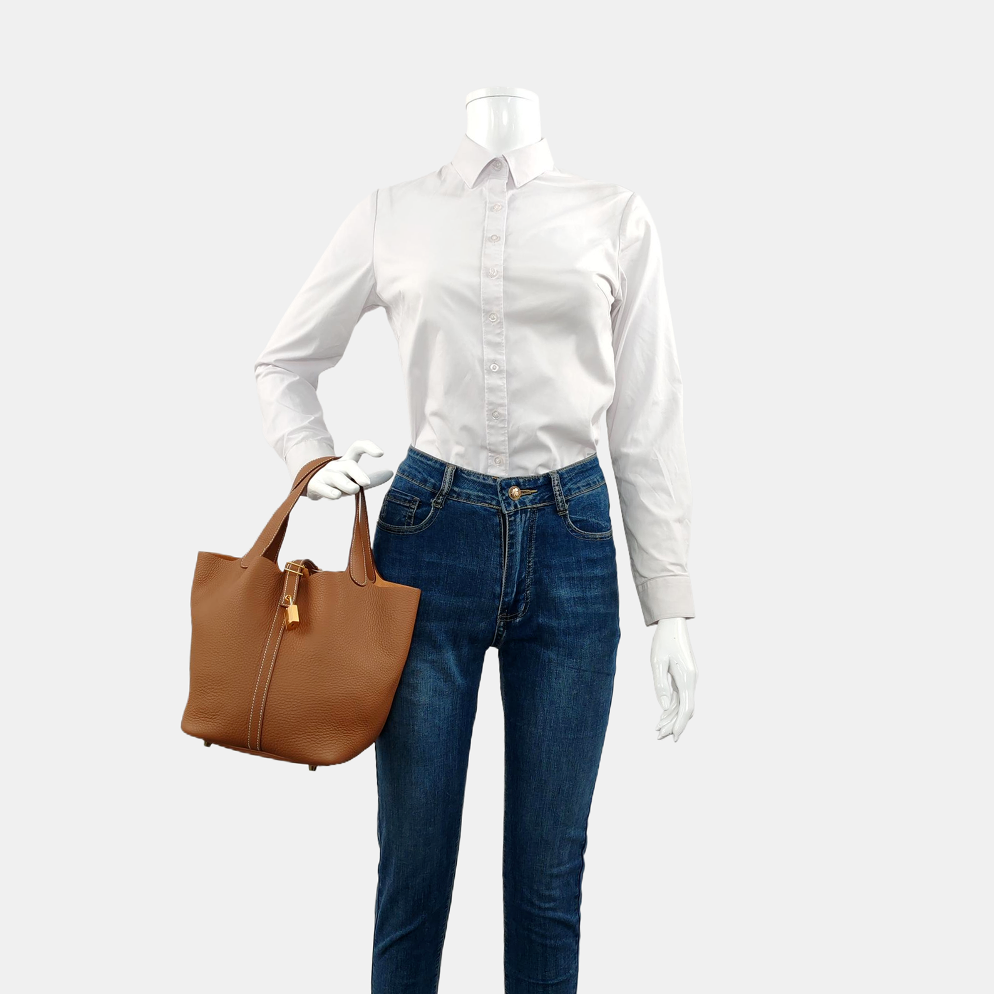 Authenticated pre-owned  Picotin Lock 22 Clemence Brown - Bucket Bag at Looply