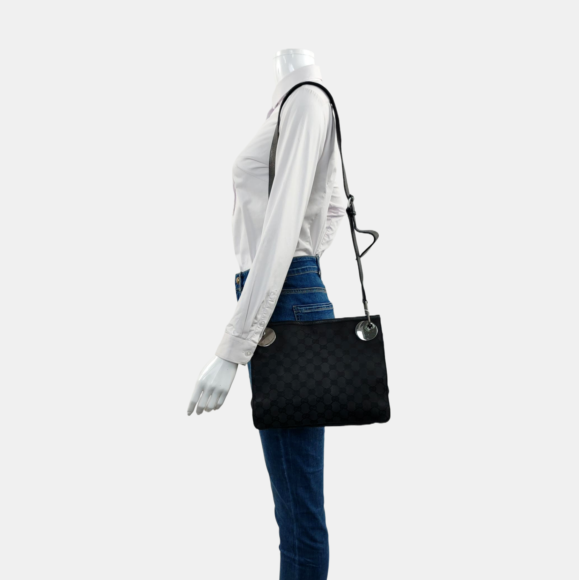 Monogram Canvas Black