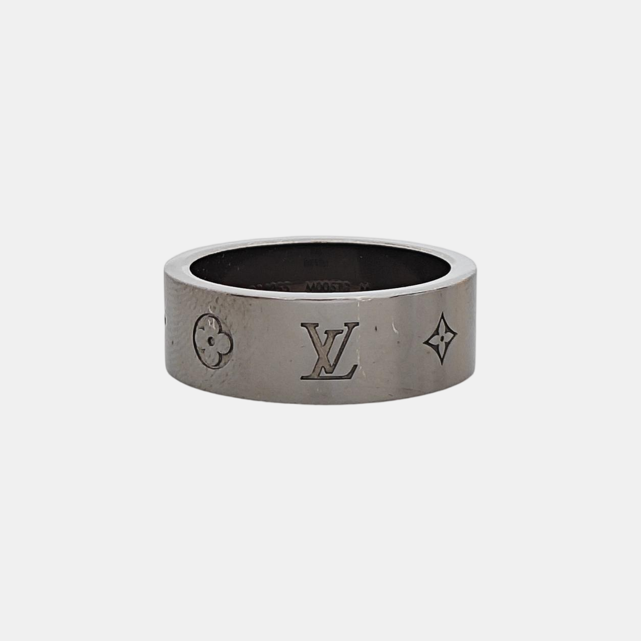 Metal Black Ring EU 62
