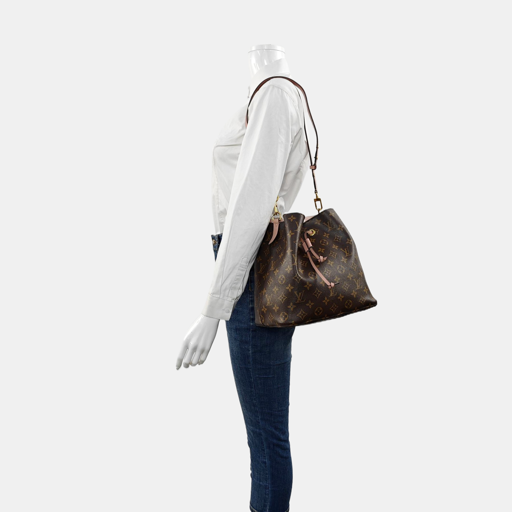 NÉONOÉ MM Monogram Coated Canvas Brown