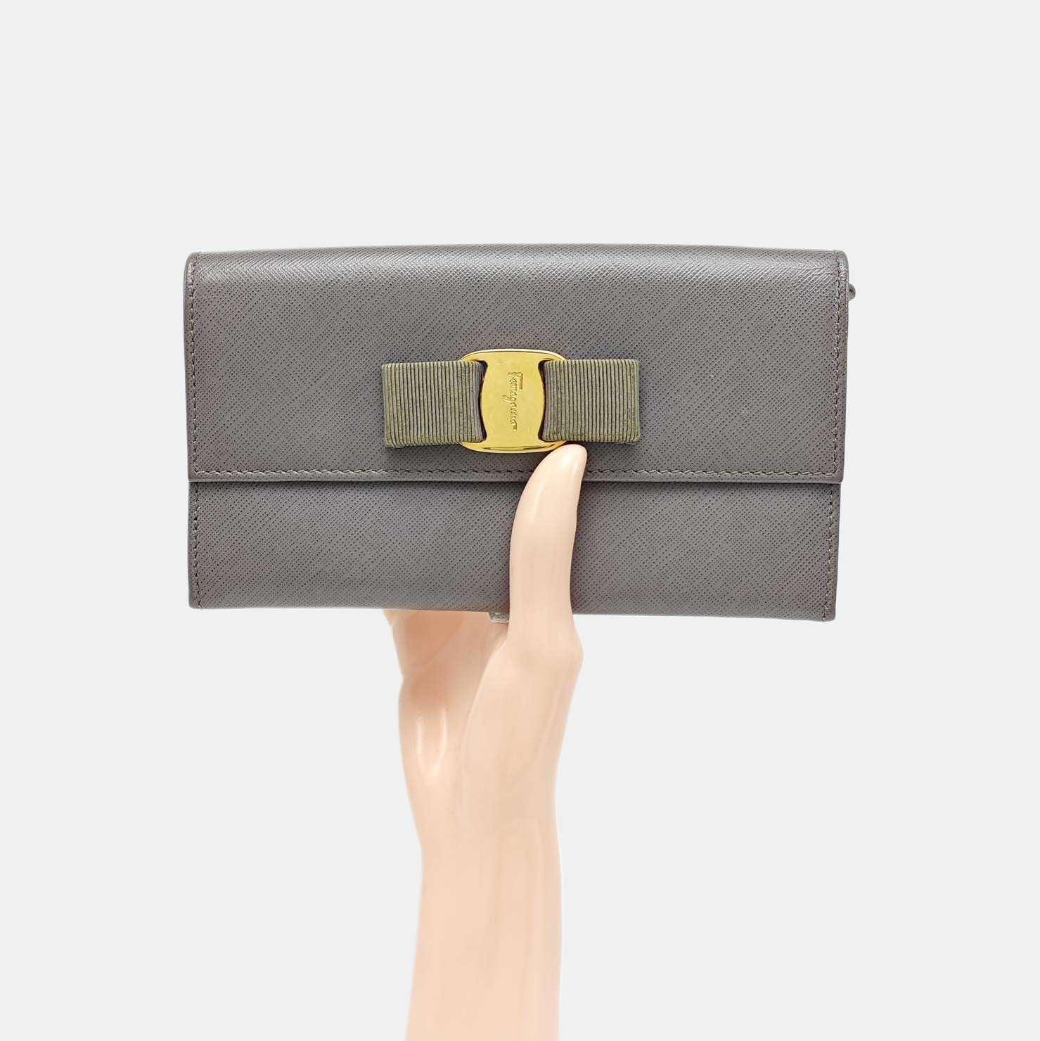 Ginny Calfskin Gray Wallet