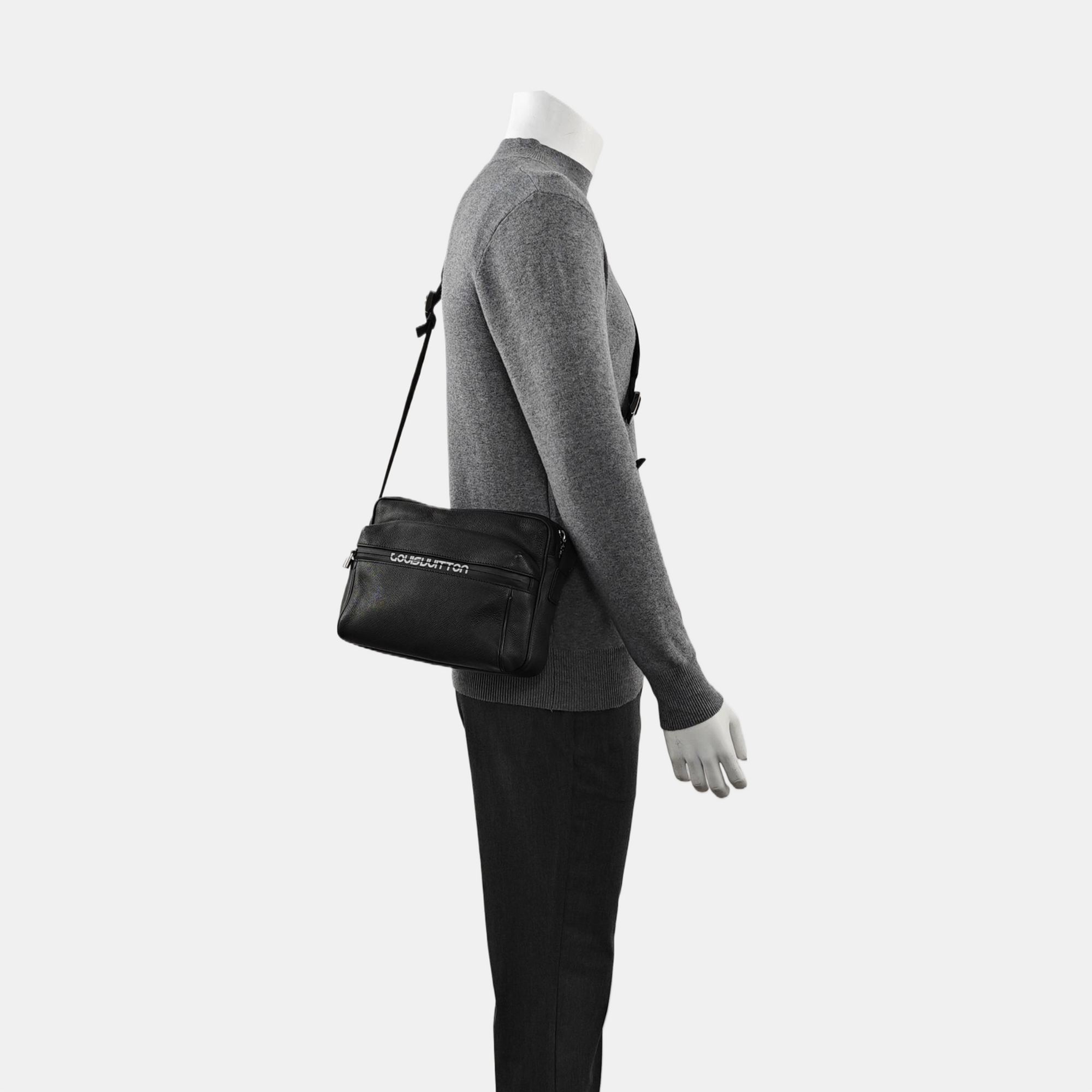Calfskin Shoulder Bag Black