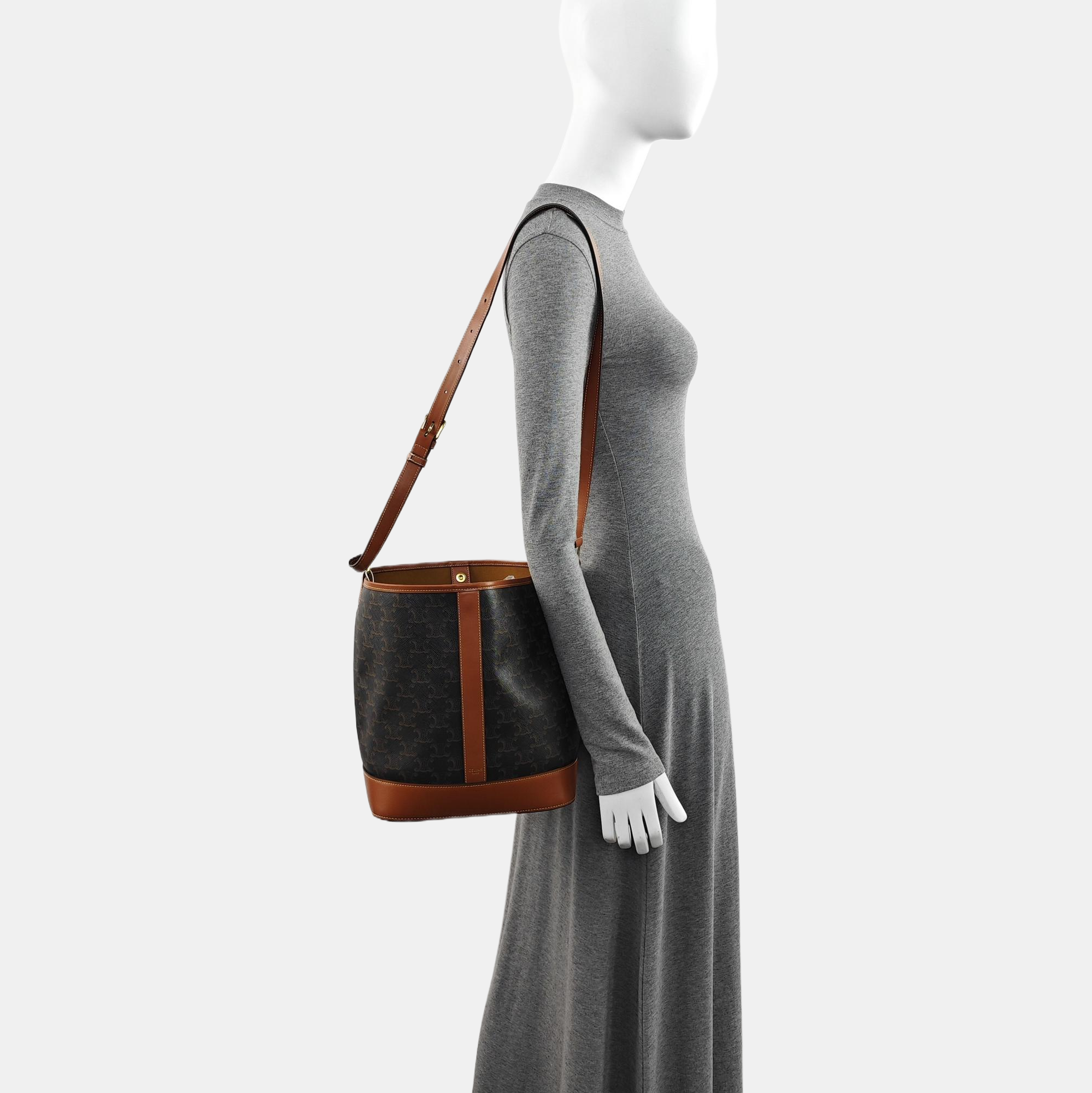 Authenticated pre-owned  TRIOMPHE CANVAS Medium Coated Canvas Yellow - Bucket Bag at Looply