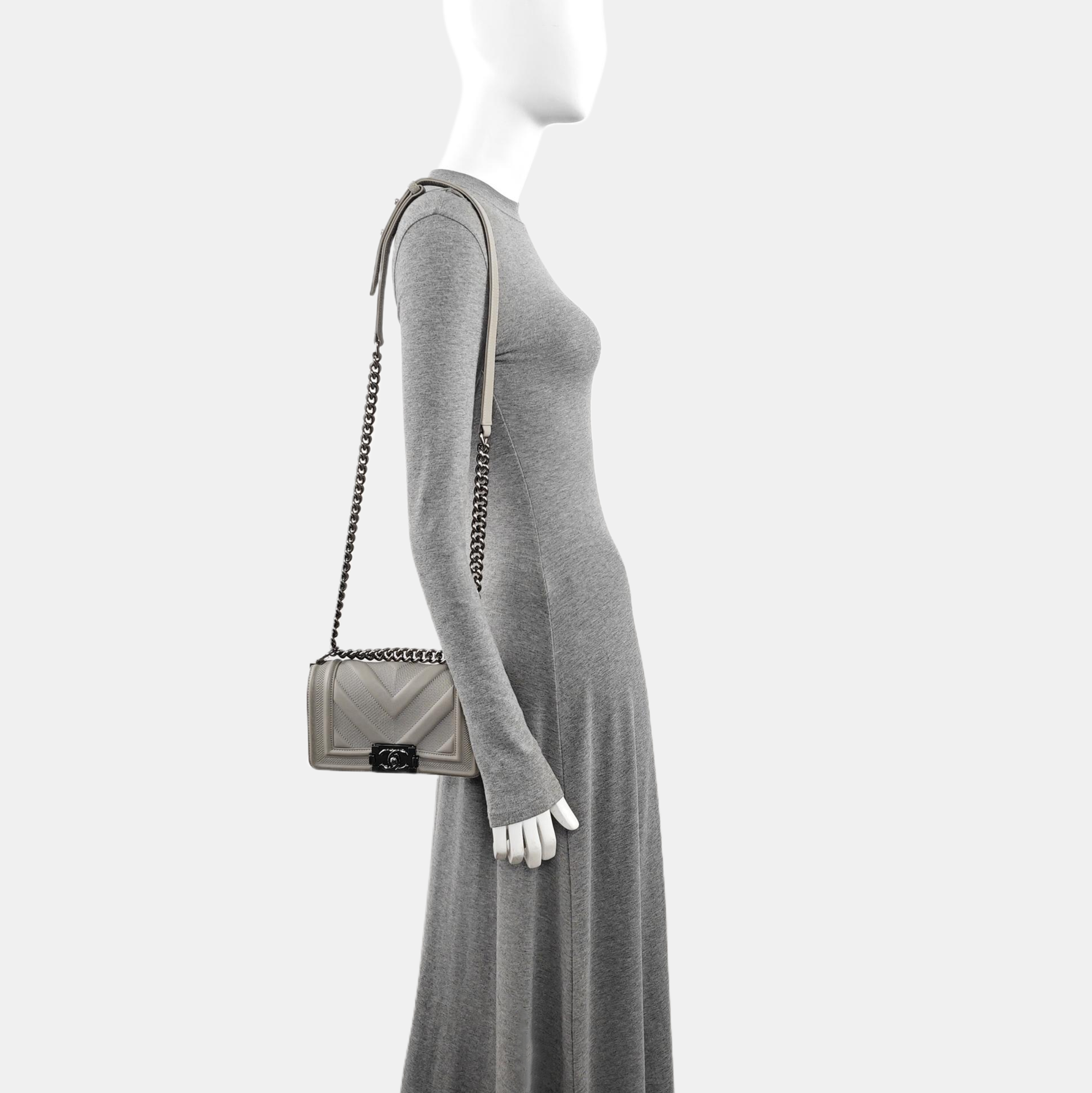 BOY CHANEL Small Chevron Calfskin Gray