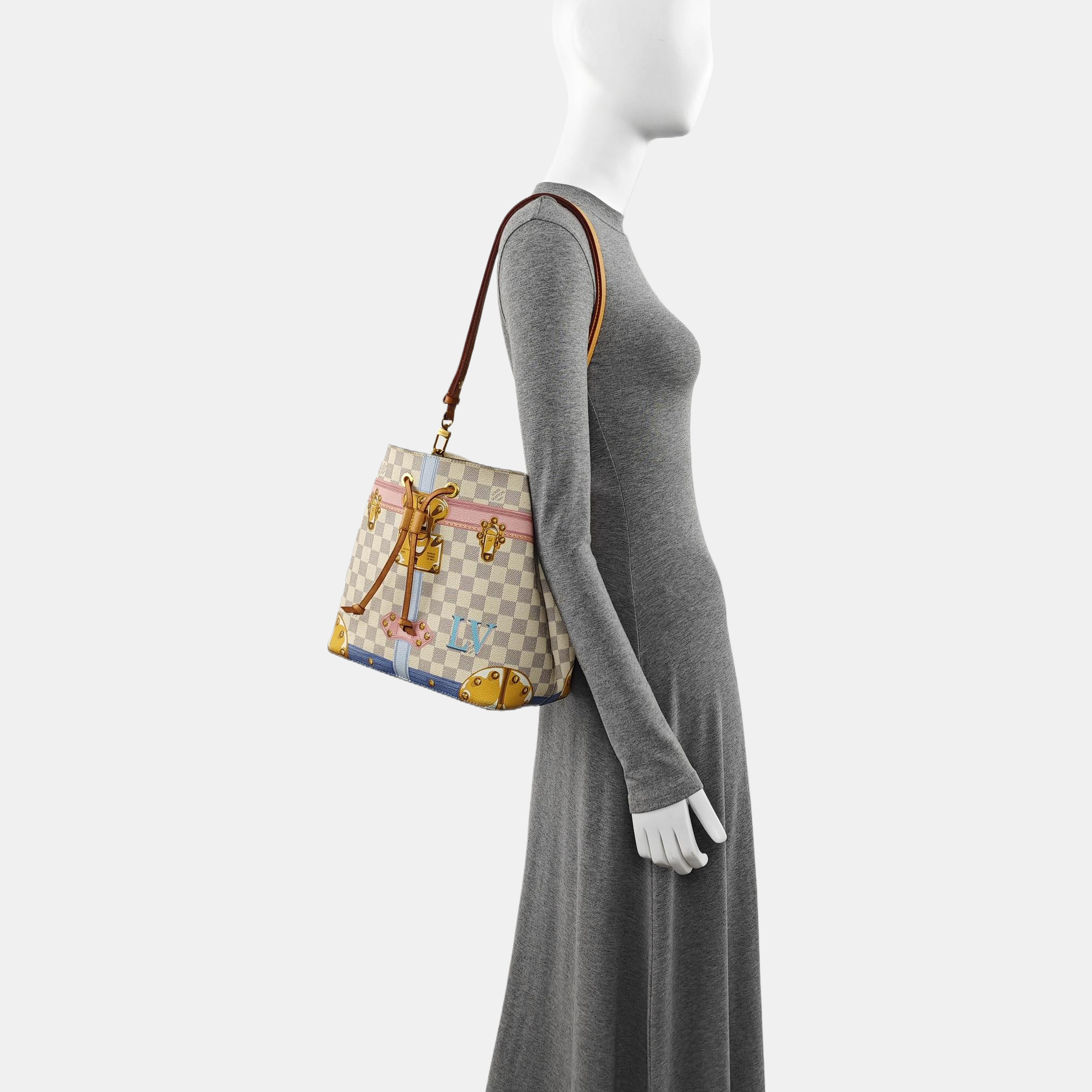 Authenticated pre-owned  NÉONOÉ Monogram Coated Canvas Multicolor - Shoulder Bag at Looply