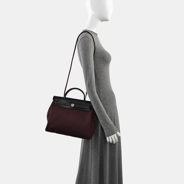 Herbag 31 Canvas Red
