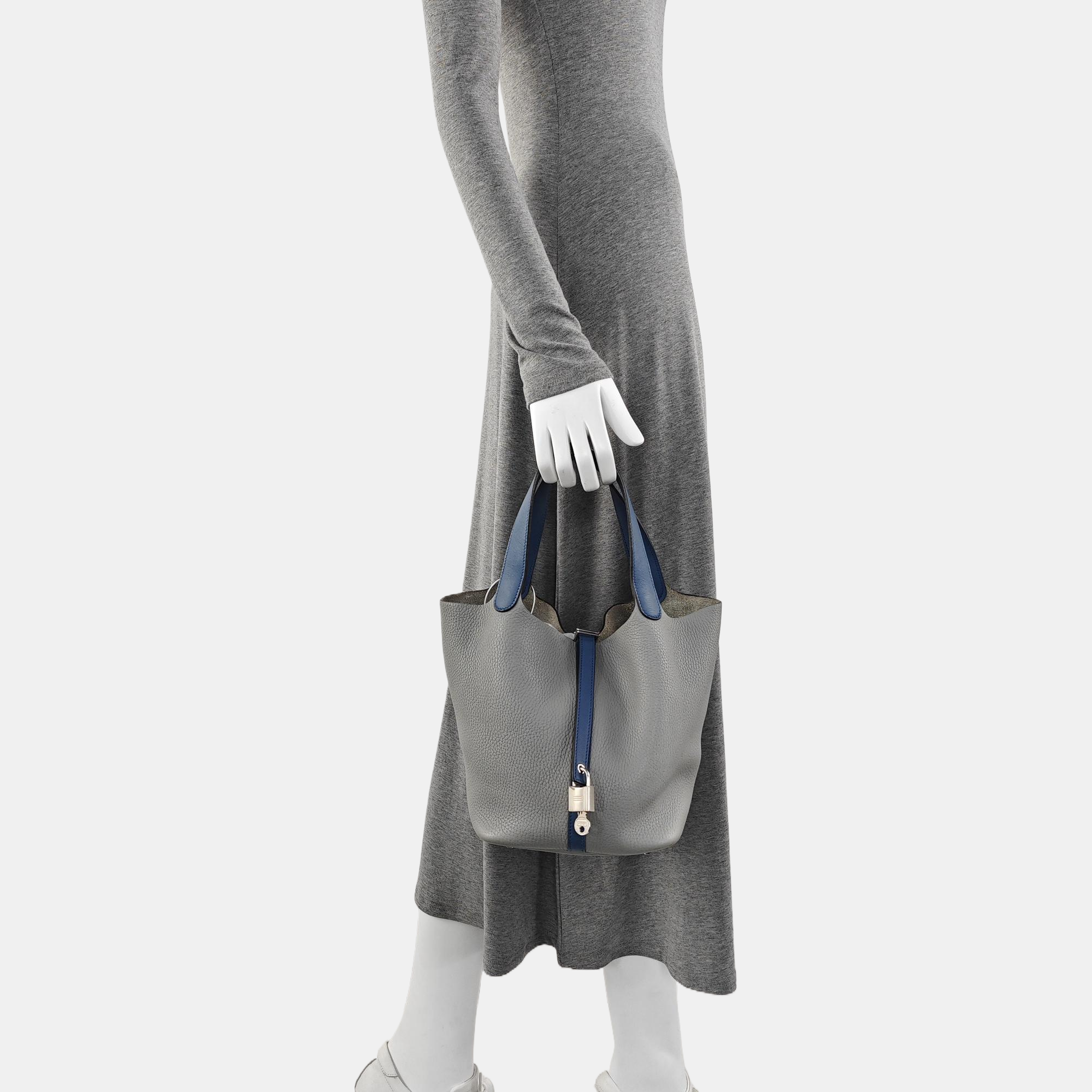 Authenticated pre-owned  Picotin Lock 22 Clemence Blue - Bucket Bag at Looply