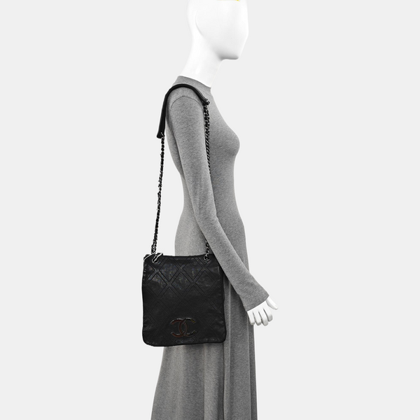 Quilted Calfskin Shoulder Bag Black