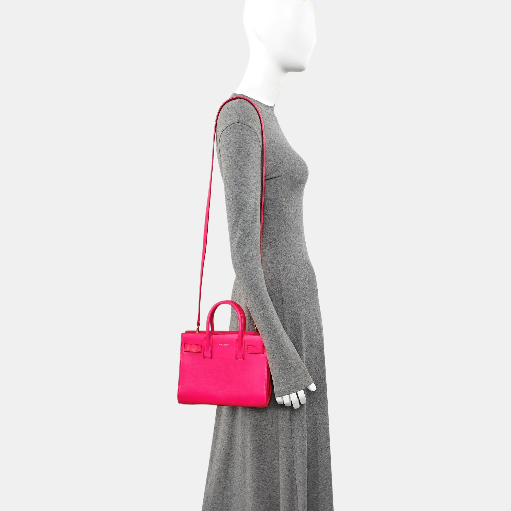 SAC DE JOUR Nano Calfskin Pink