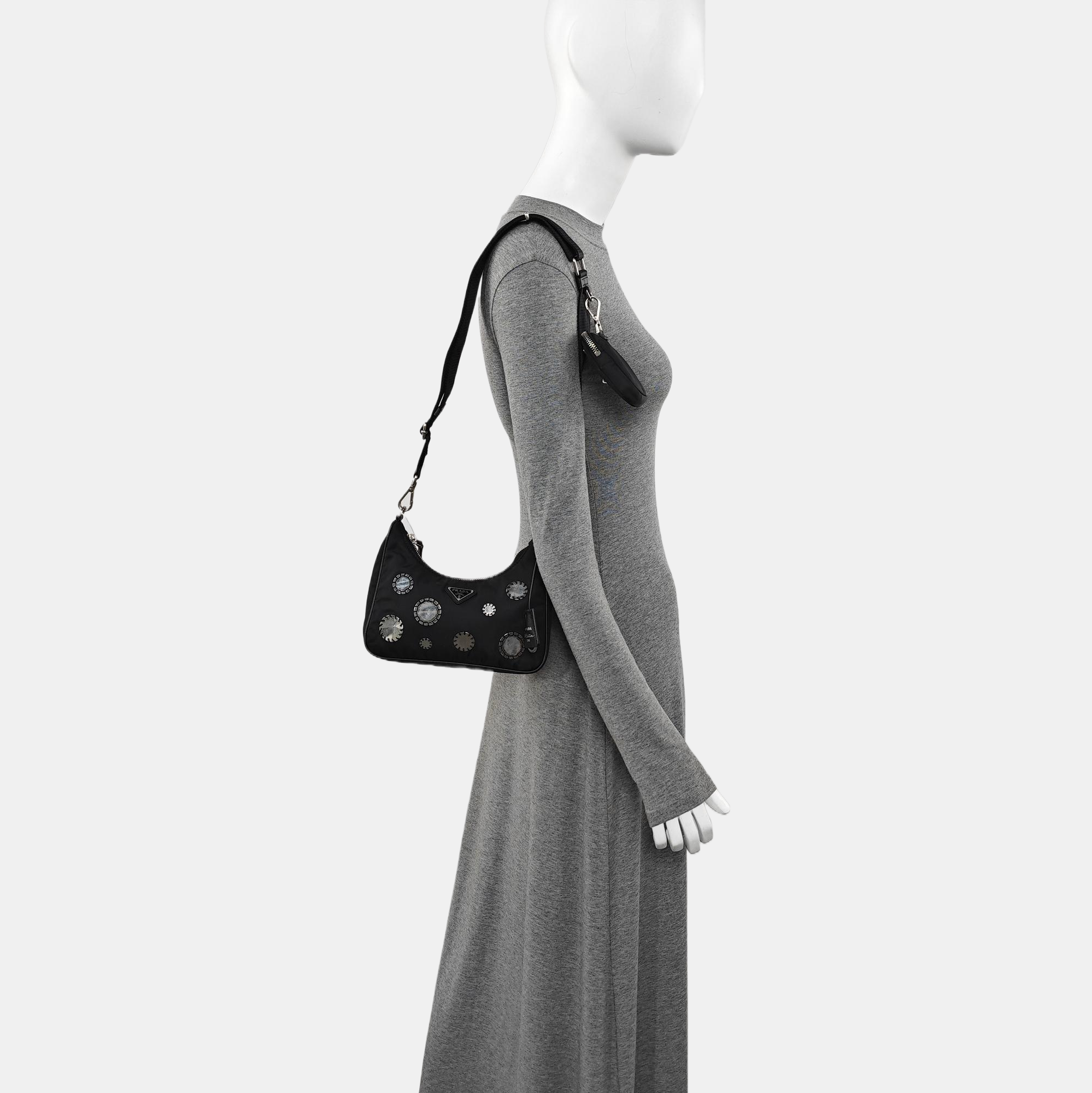 Re-Edition2005 Nylon Black