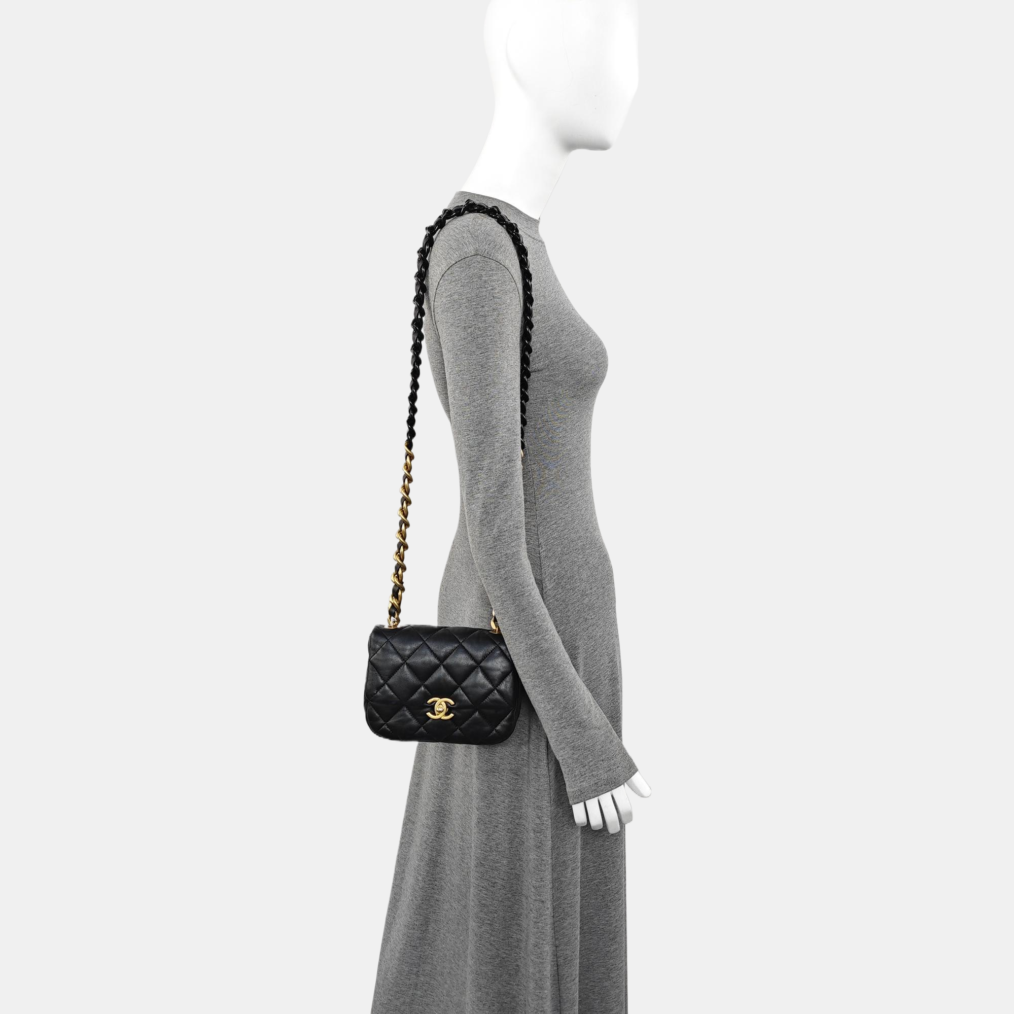 Quilted Lambskin Shoulder Bag Black